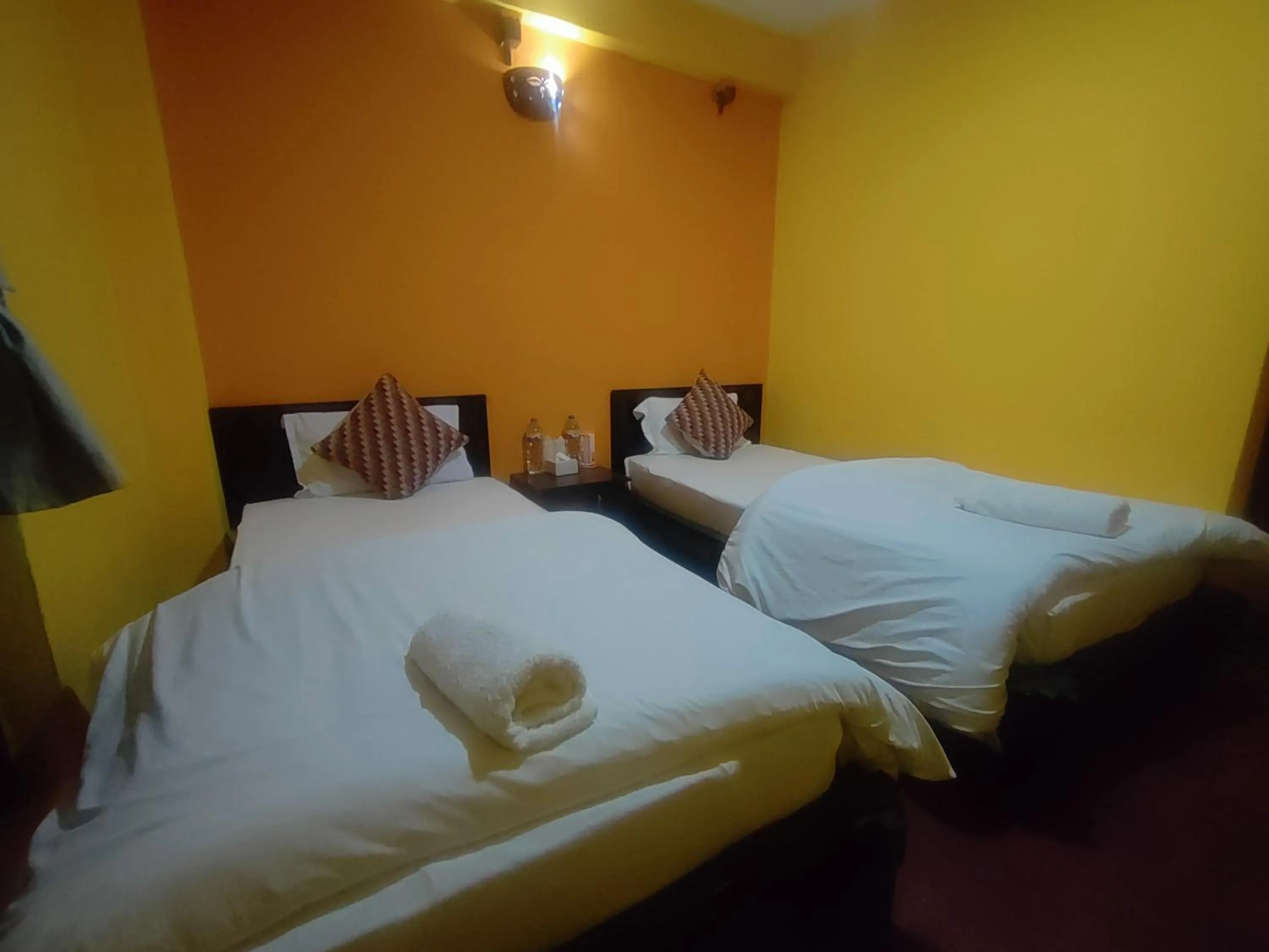 Balcony/Terrace, Bed in Bandipur Kaushi Inn