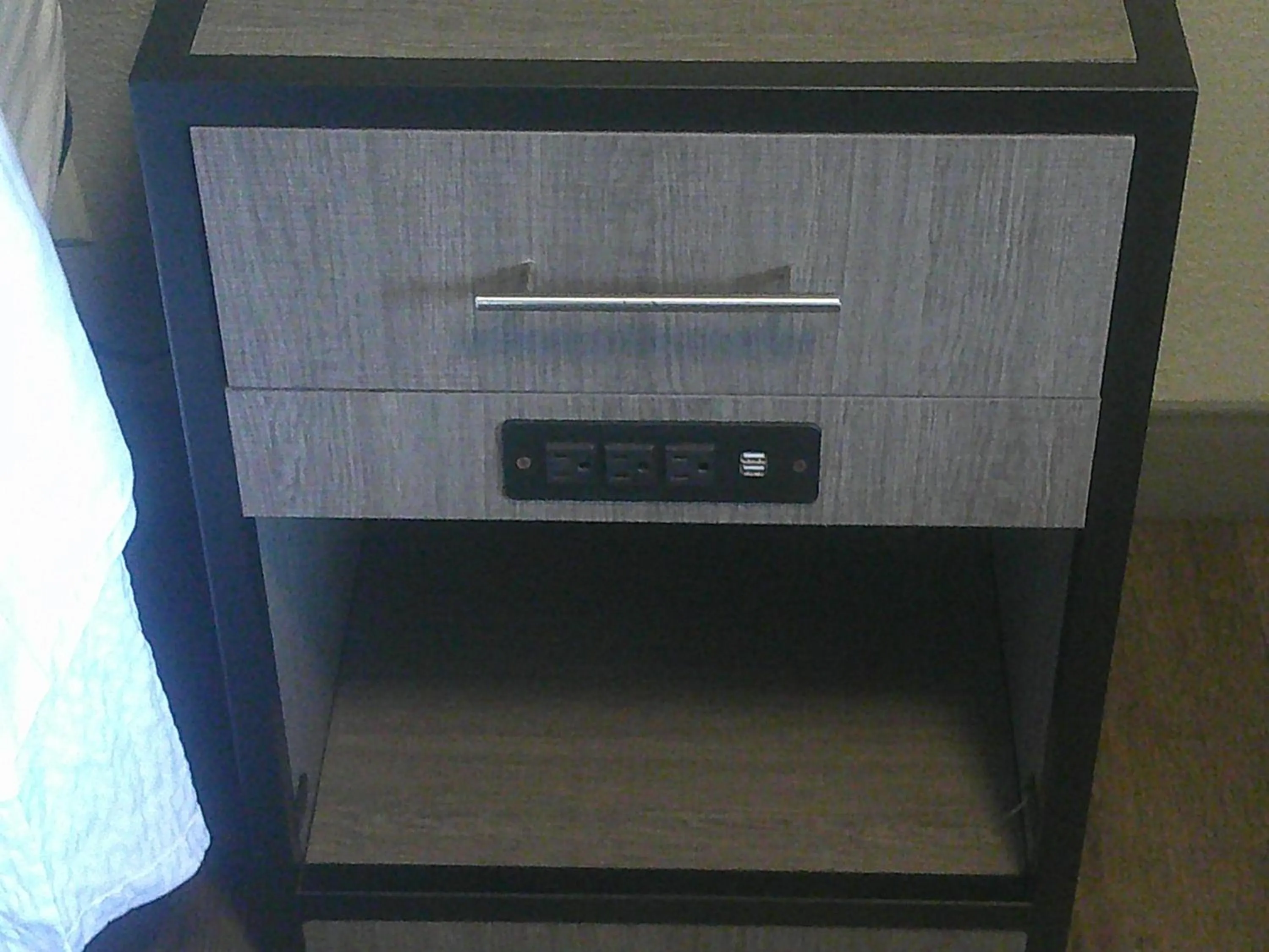 Photo of the whole room in Red Roof Inn Washington, DC