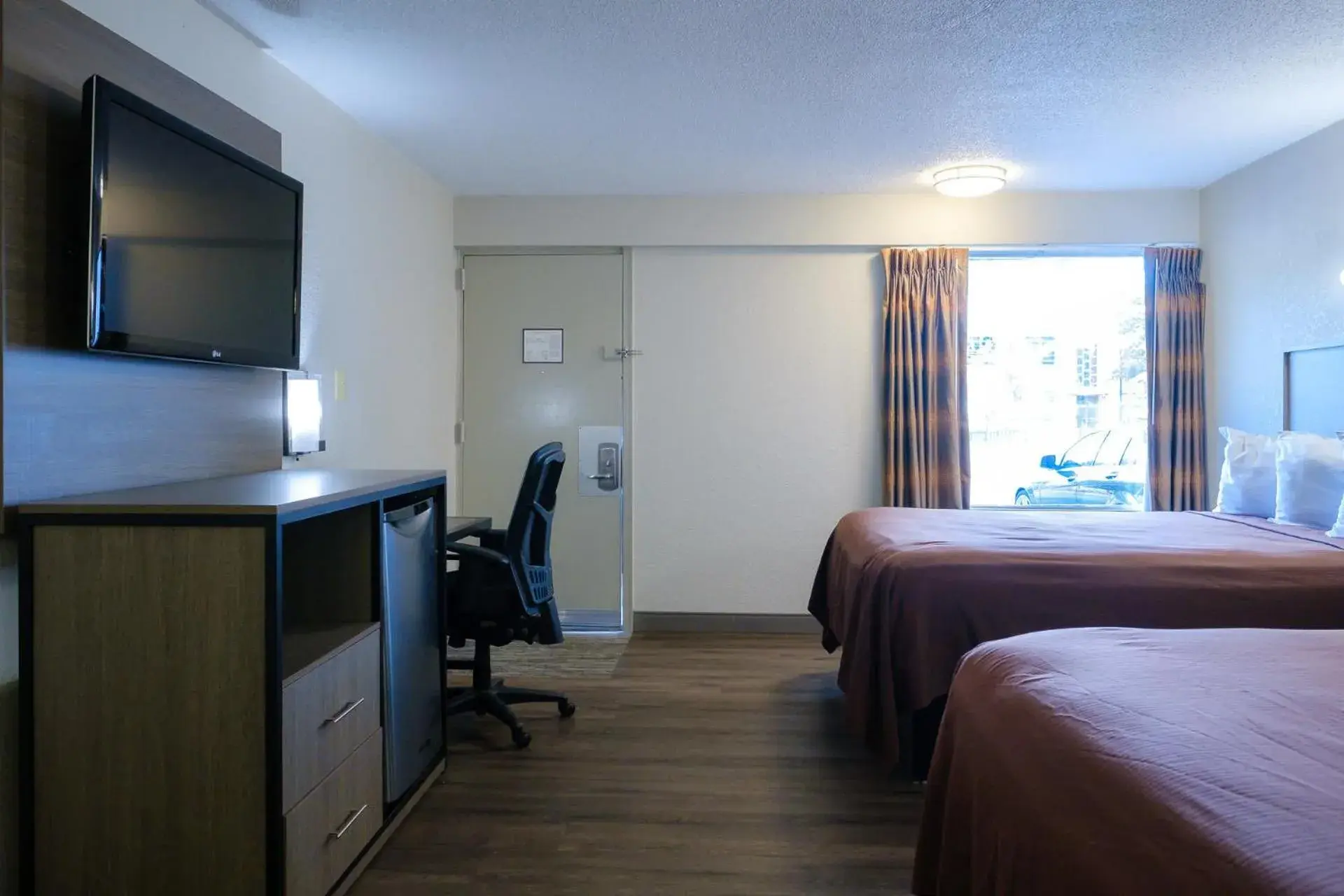 Double Room in Red Carpet Inn Washington DC Double Room in Red Carpet Inn Washington DC