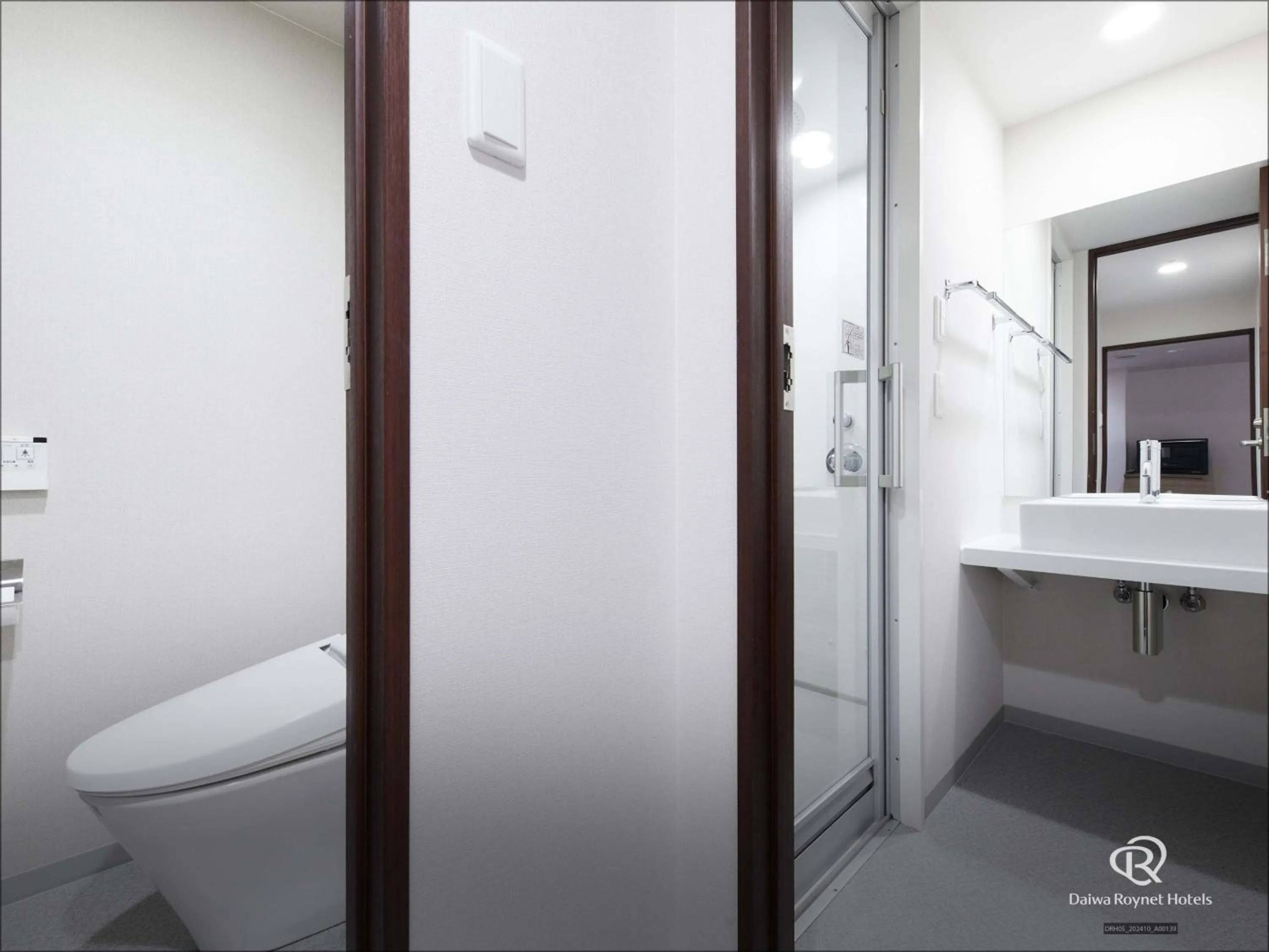 Bathroom in Daiwa Roynet Hotel Osaka Yotsubashi