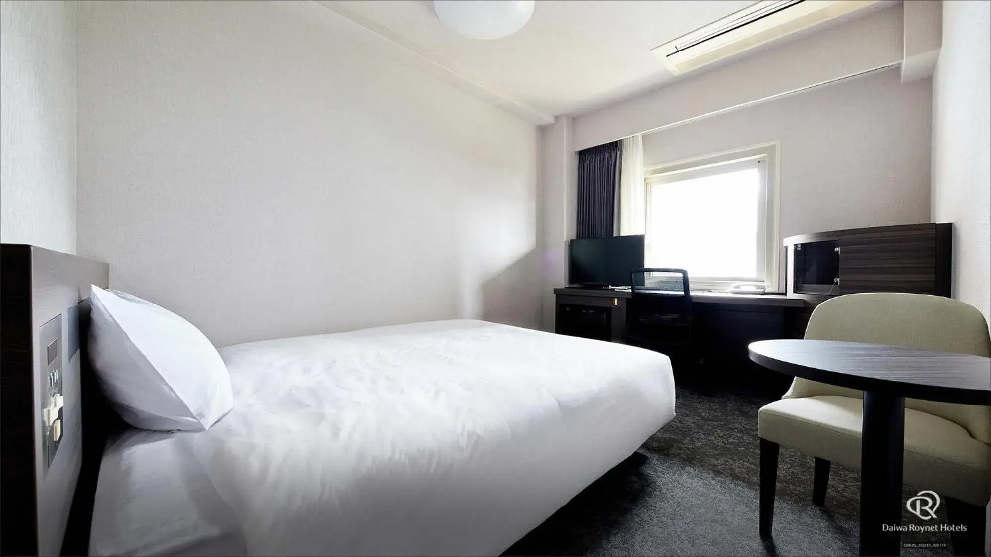 Deluxe Single Room - single occupancy - Smoking in Daiwa Roynet Hotel Osaka Yotsubashi Deluxe Single Room - single occupancy - Smoking in Daiwa Roynet Hotel Osaka Yotsubashi