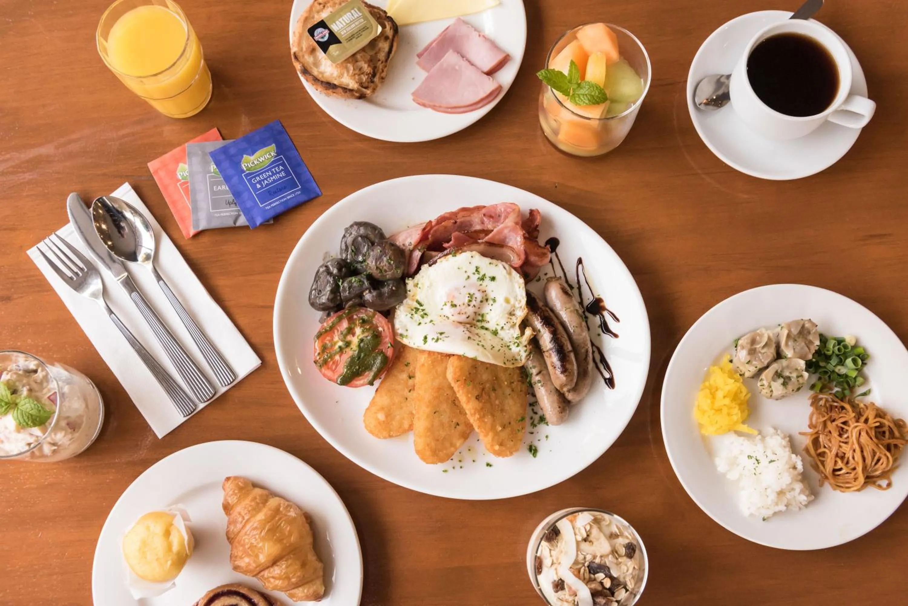 Breakfast in Discovery Countrytime Hotel