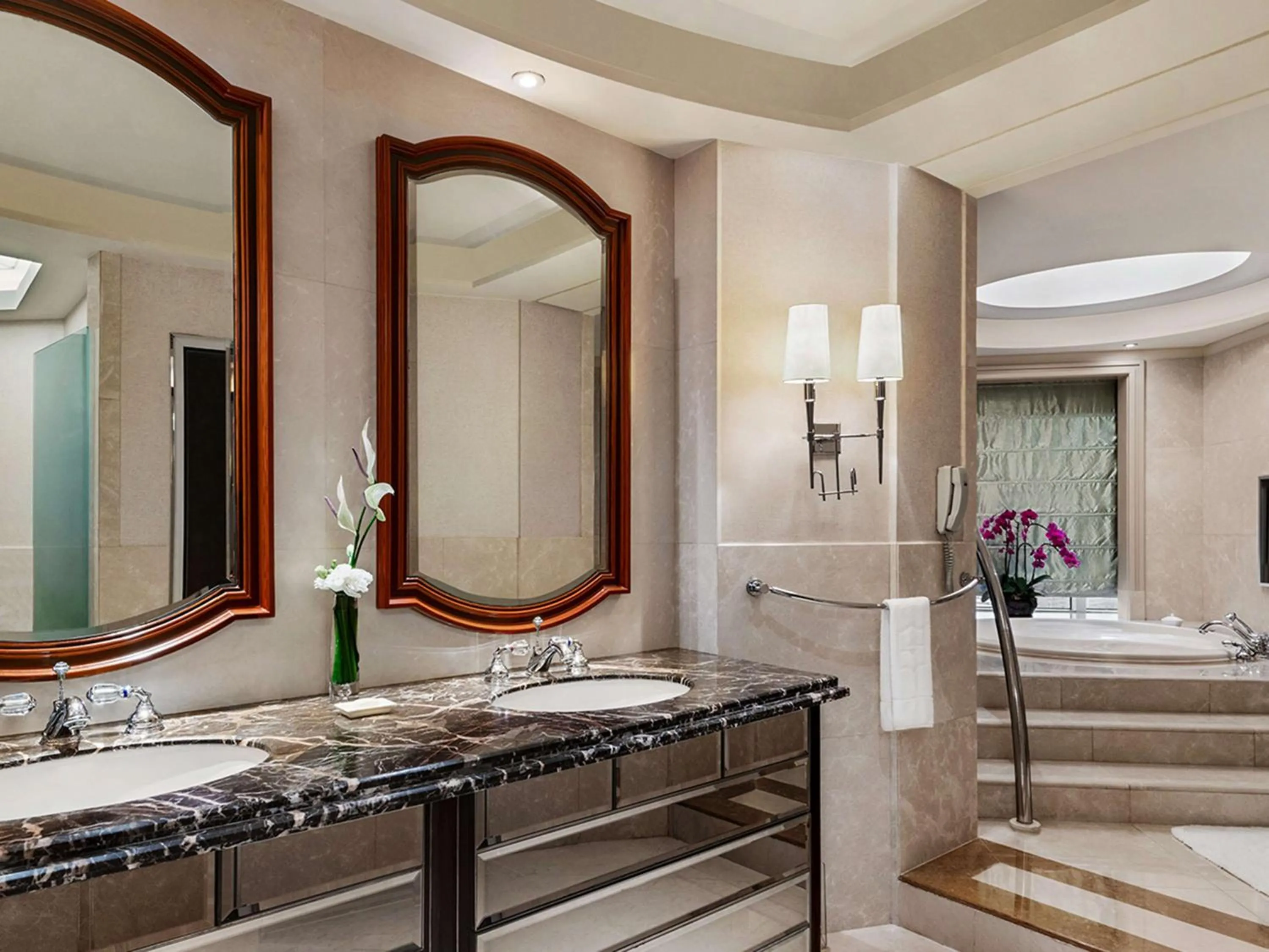 Bathroom in Shangri-La Fuzhou