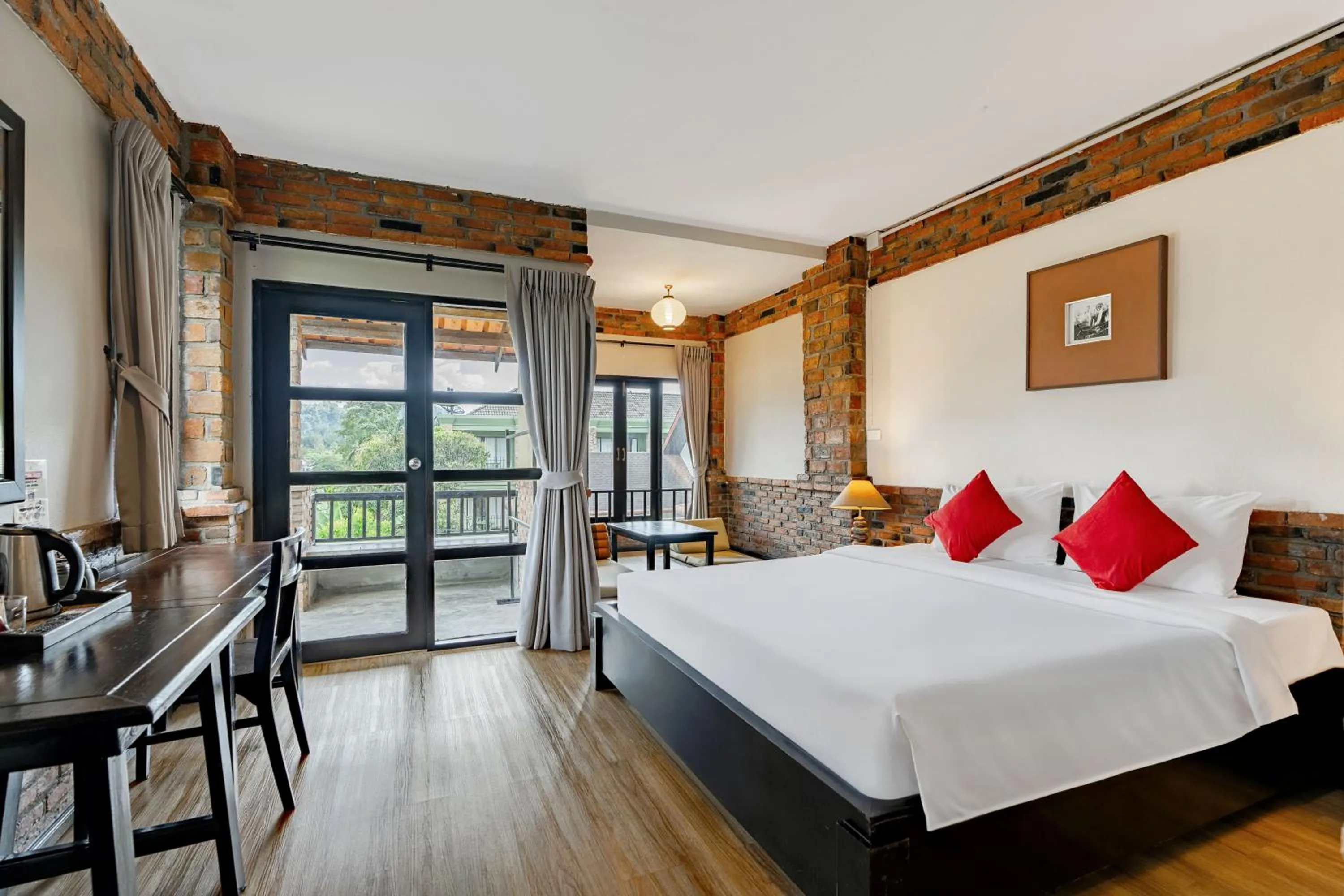 Photo of the whole room, Bed in Motive Cottage Resort