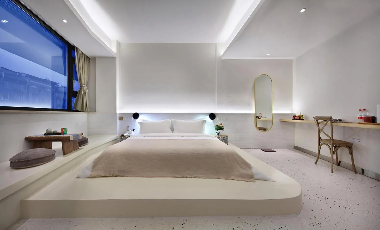 Bed in Sky Garden Inn