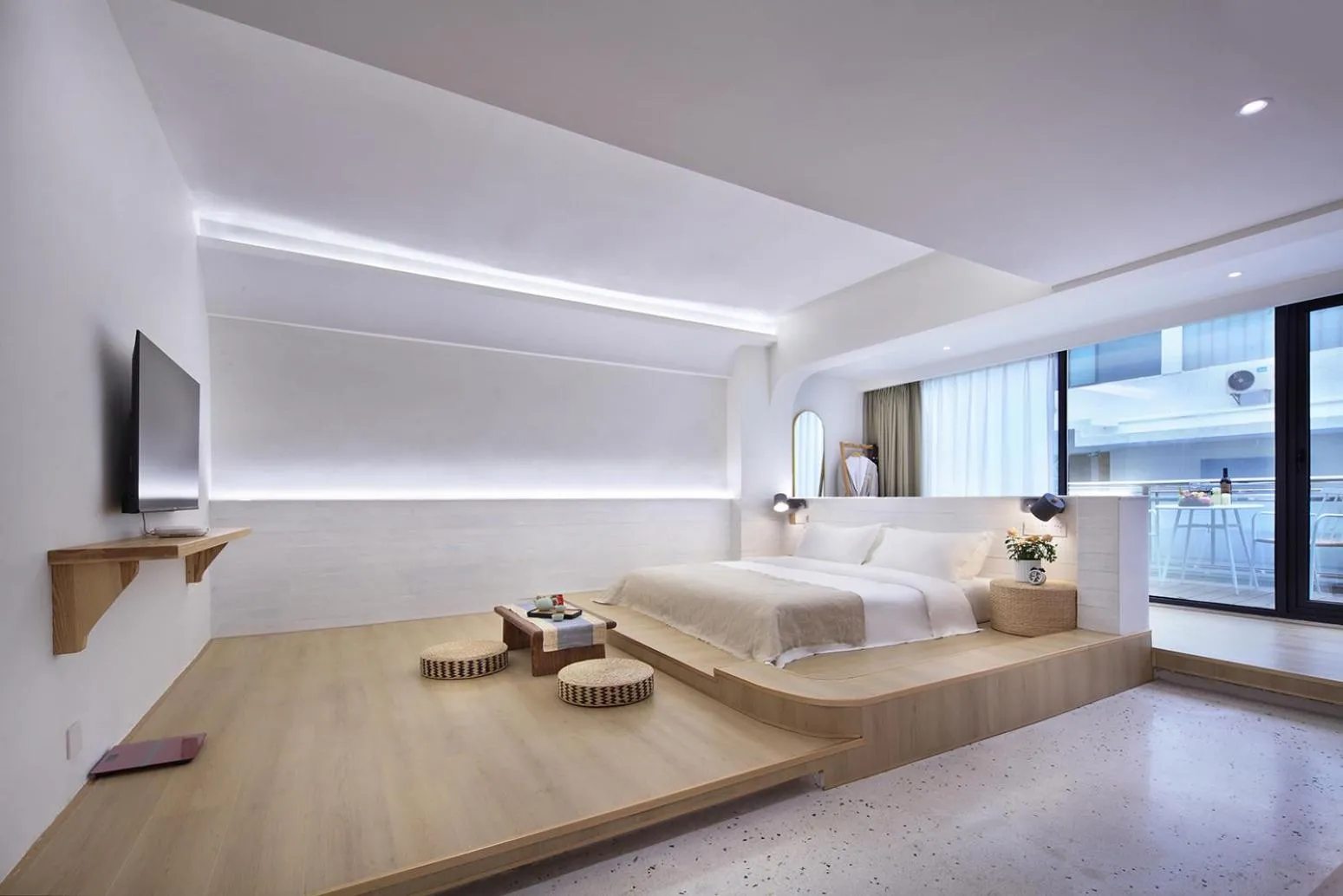 Photo of the whole room, Bed in Sky Garden Inn