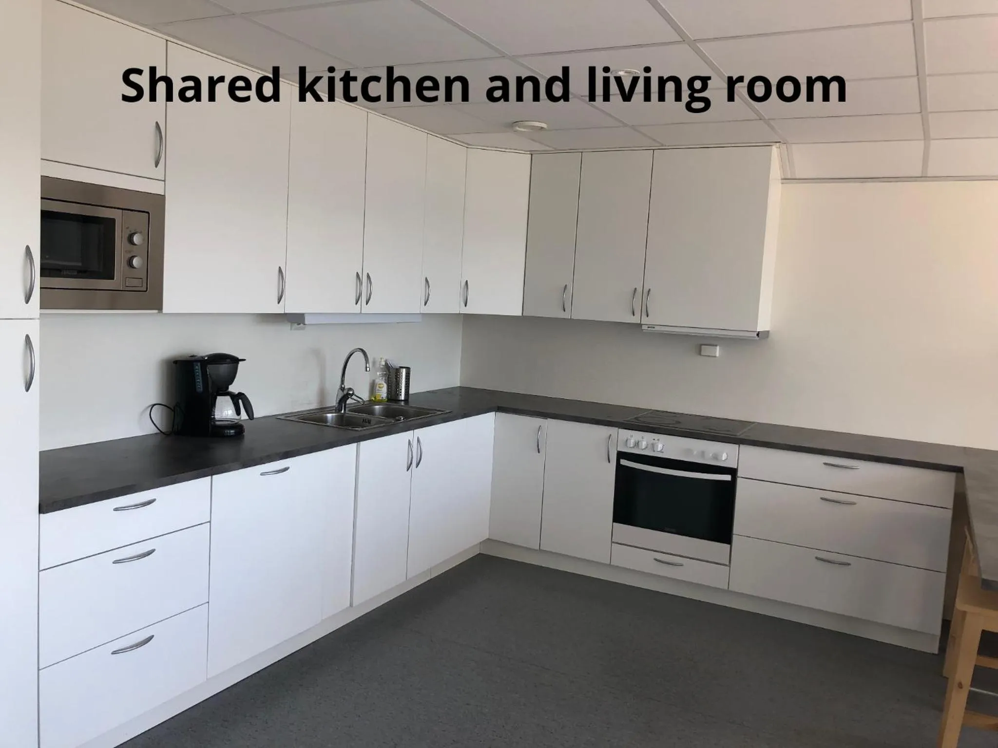 Communal kitchen in Ansgar Summerhotel