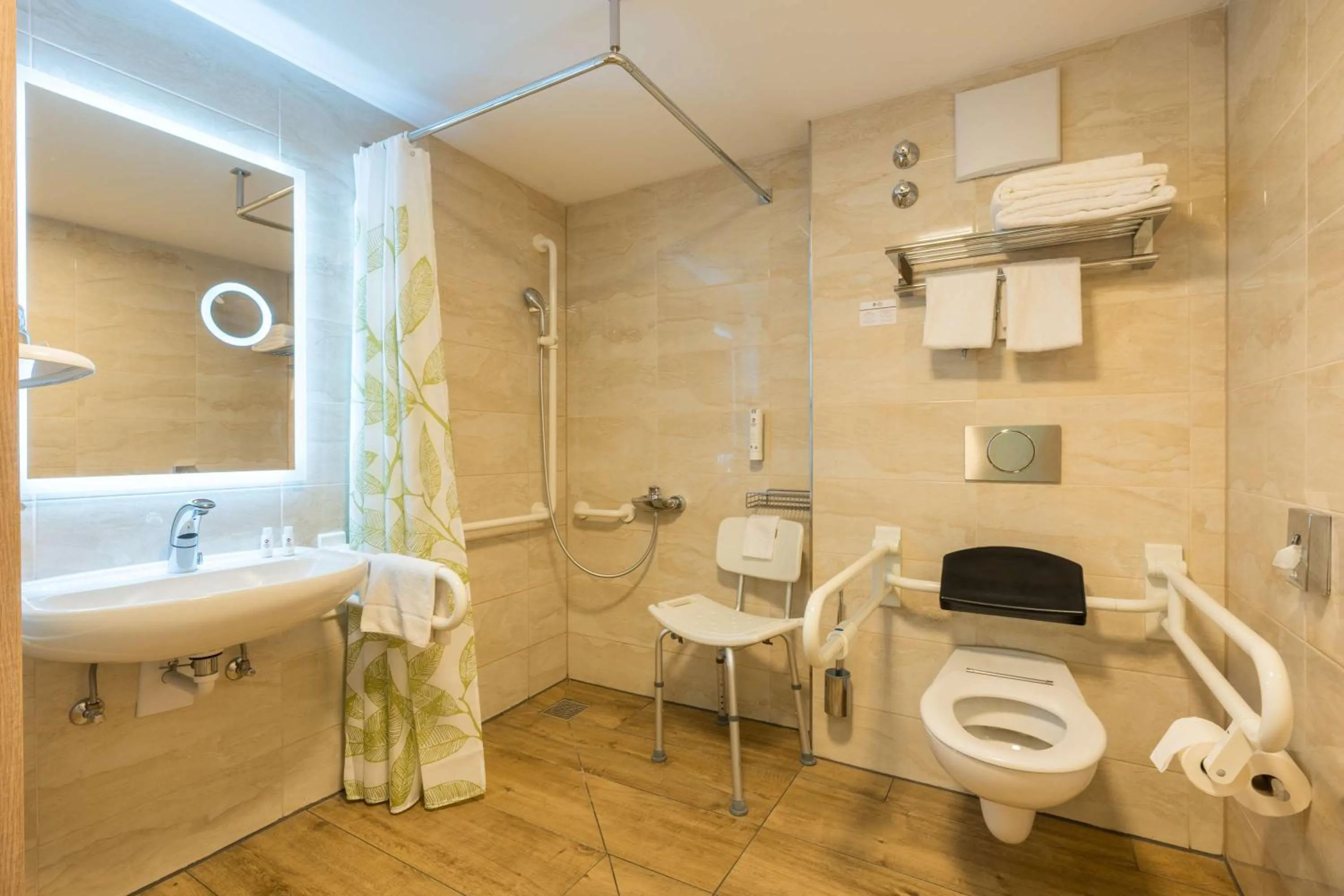 Bedroom in Best Western Plus Hotel Füssen