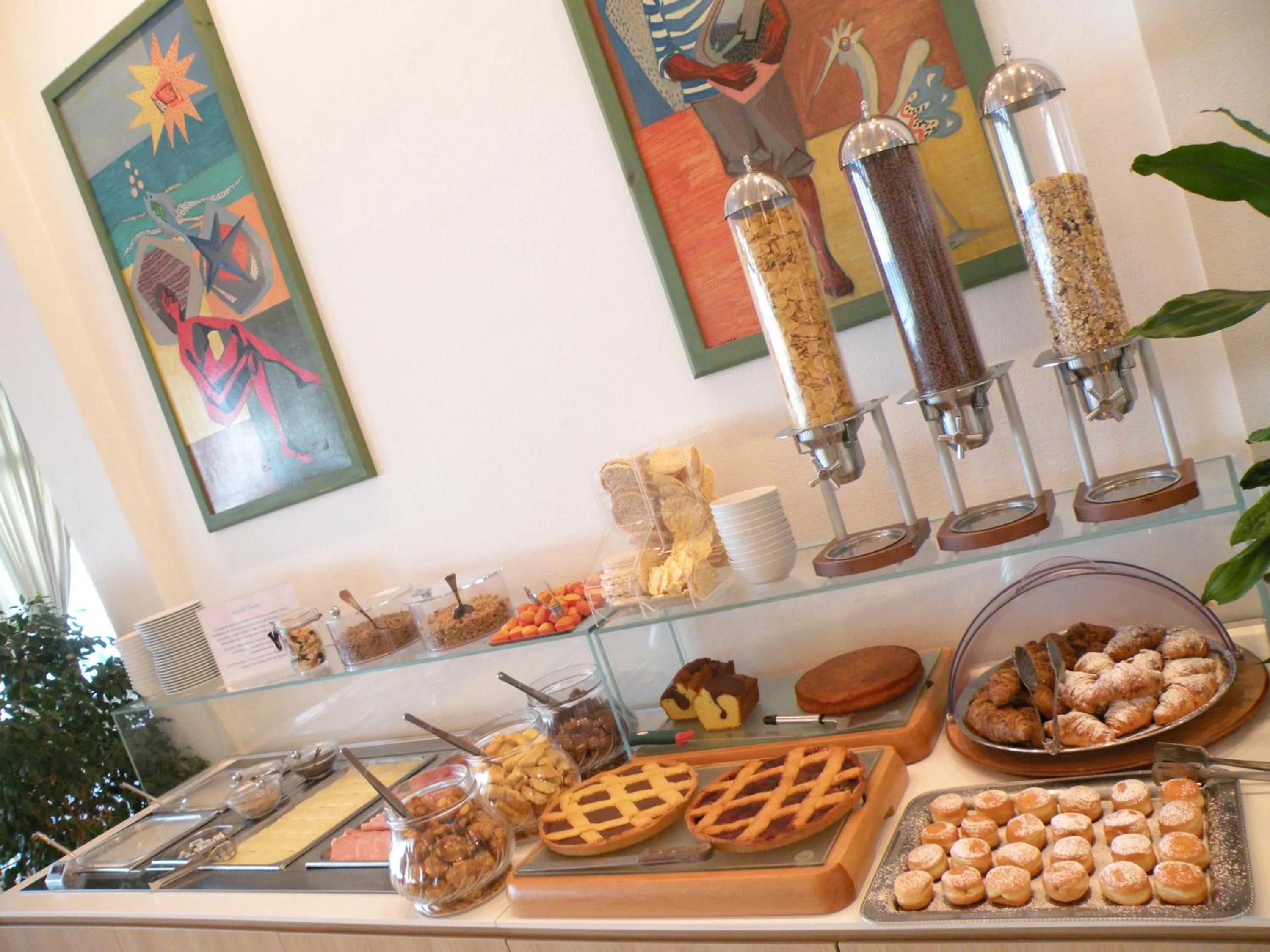 Breakfast in Hotel Parrini