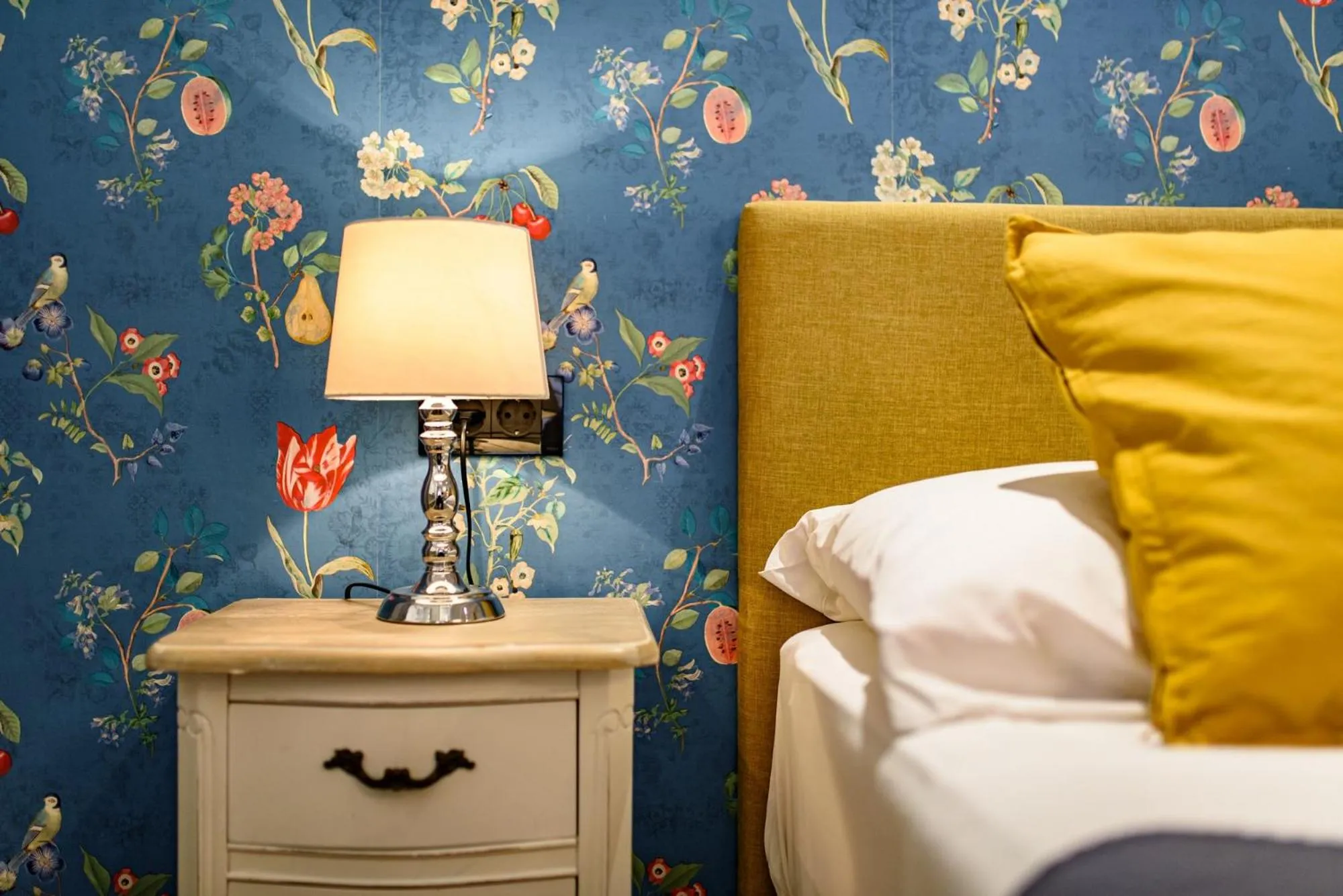 Bed in ART HOME ARTHUR by DuHomes