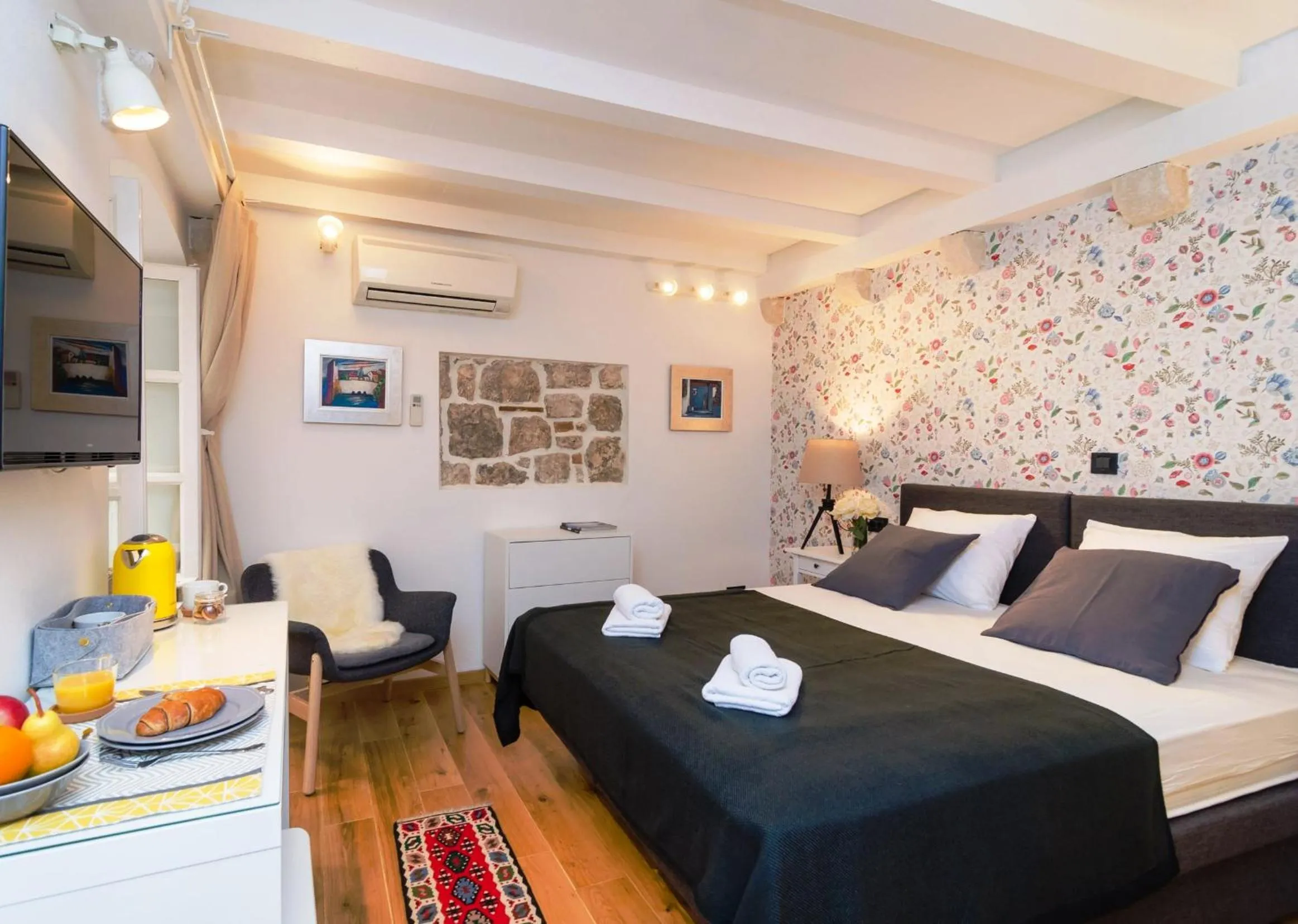 ART HOME ARTHUR by DuHomes