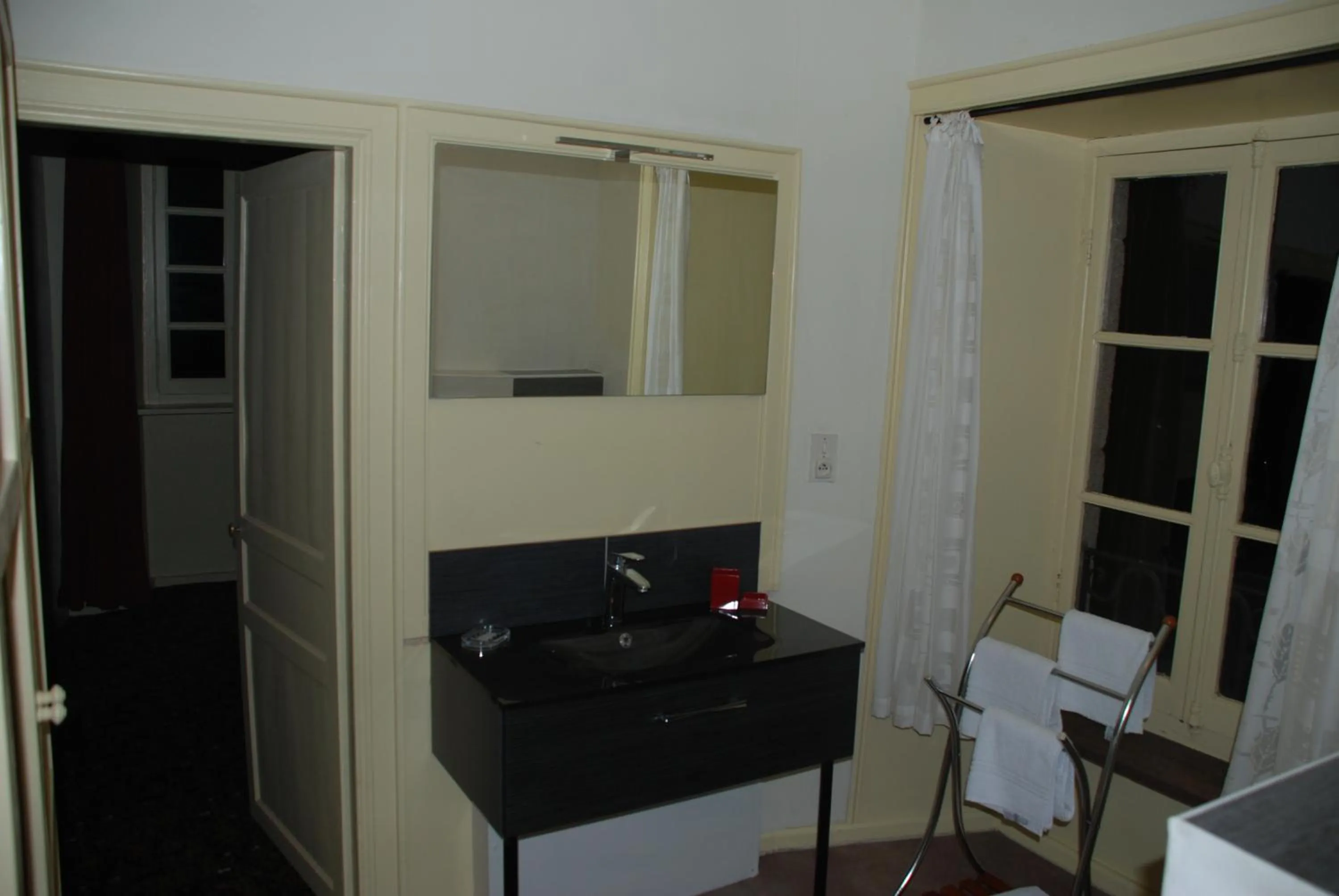 Bathroom in B&B Chateau le Bois