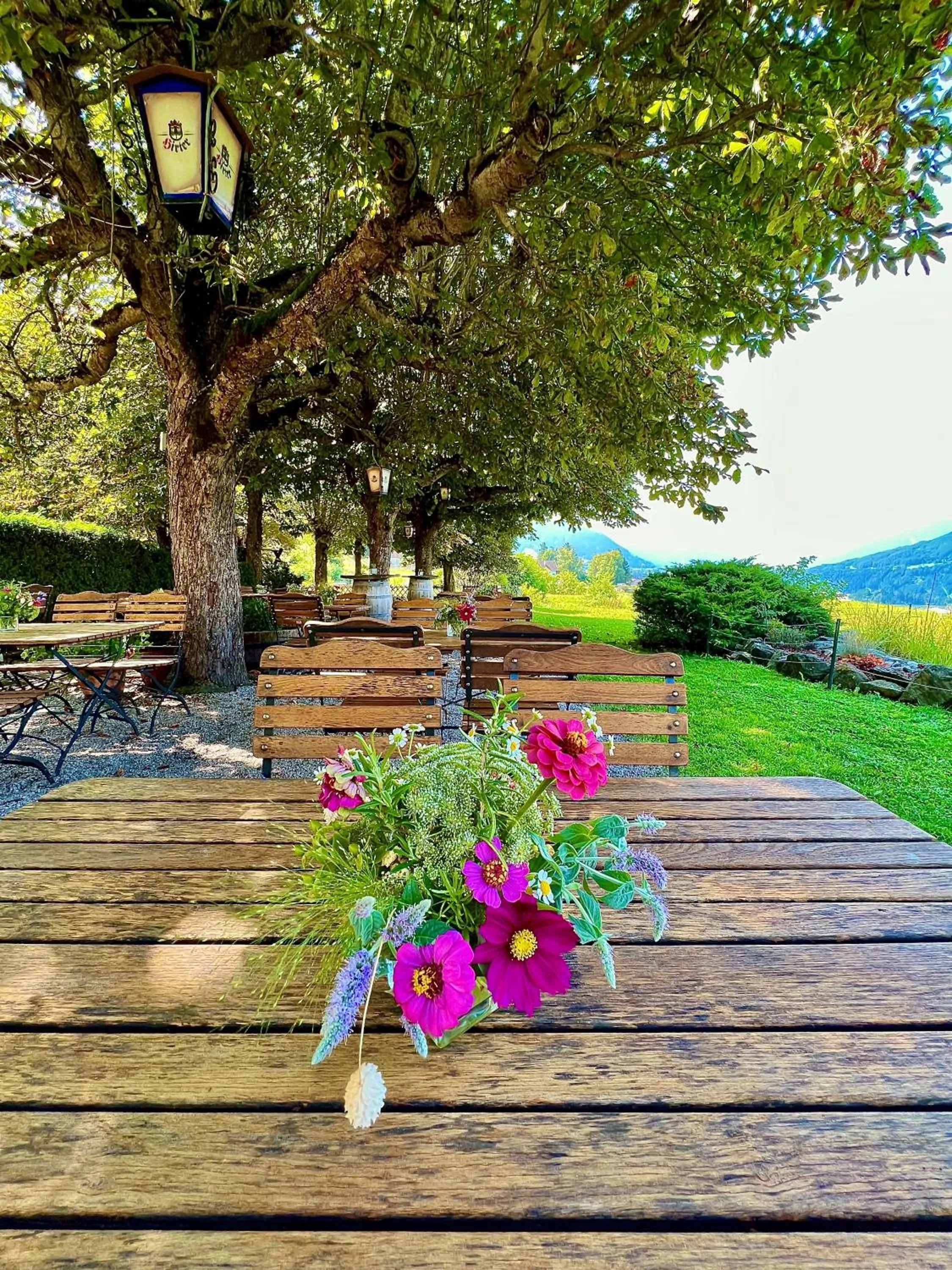 Restaurant/places to eat in Hotel Restaurant Grünwalderhof