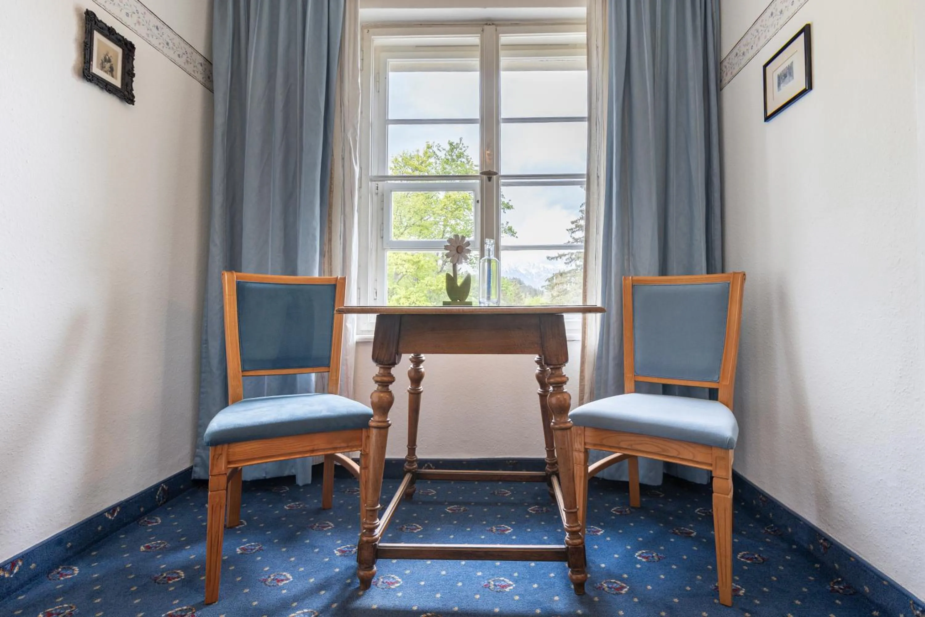 Seating area in Hotel Restaurant Grünwalderhof