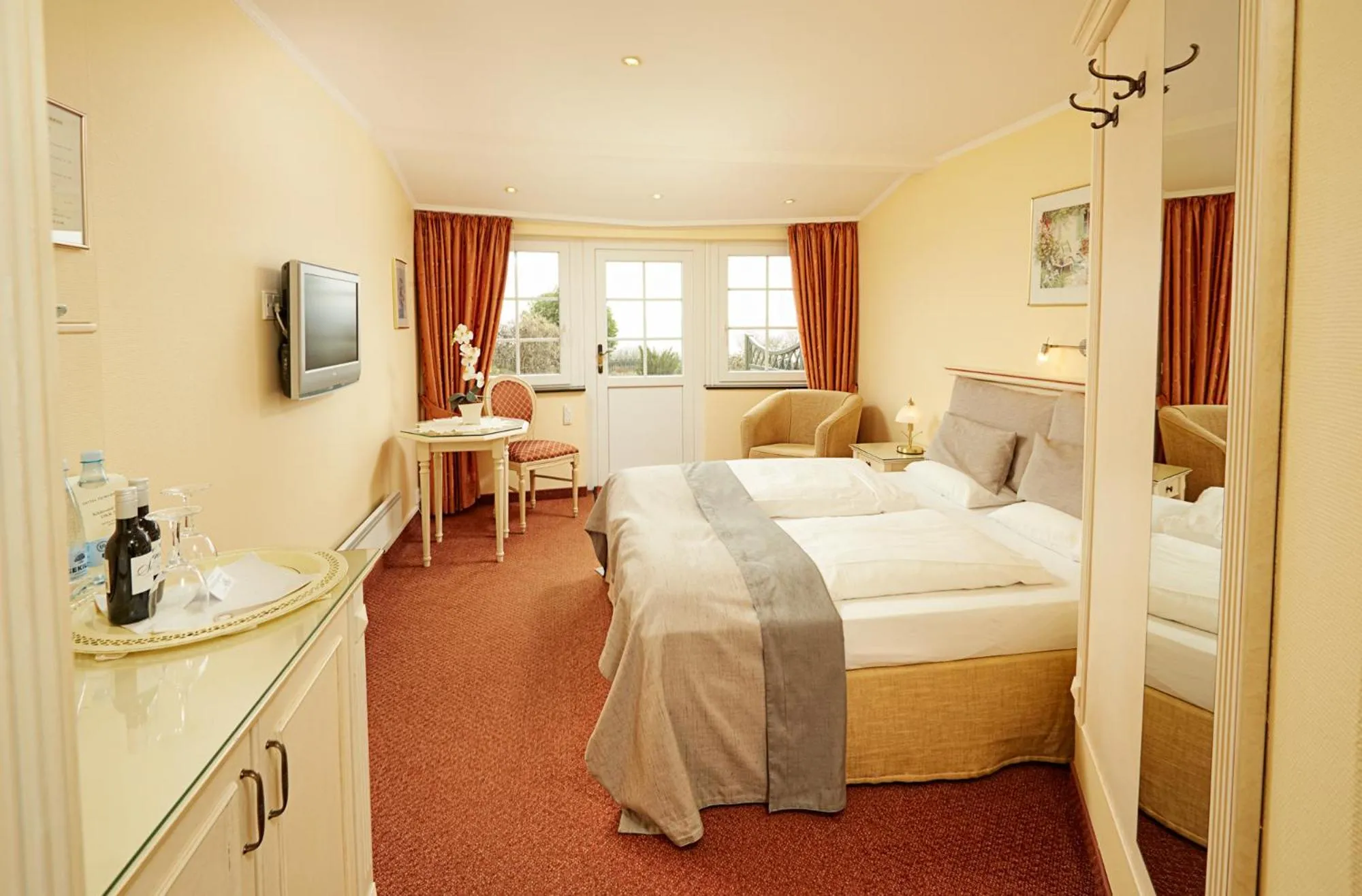 Bed in Hotel Fjordkroen