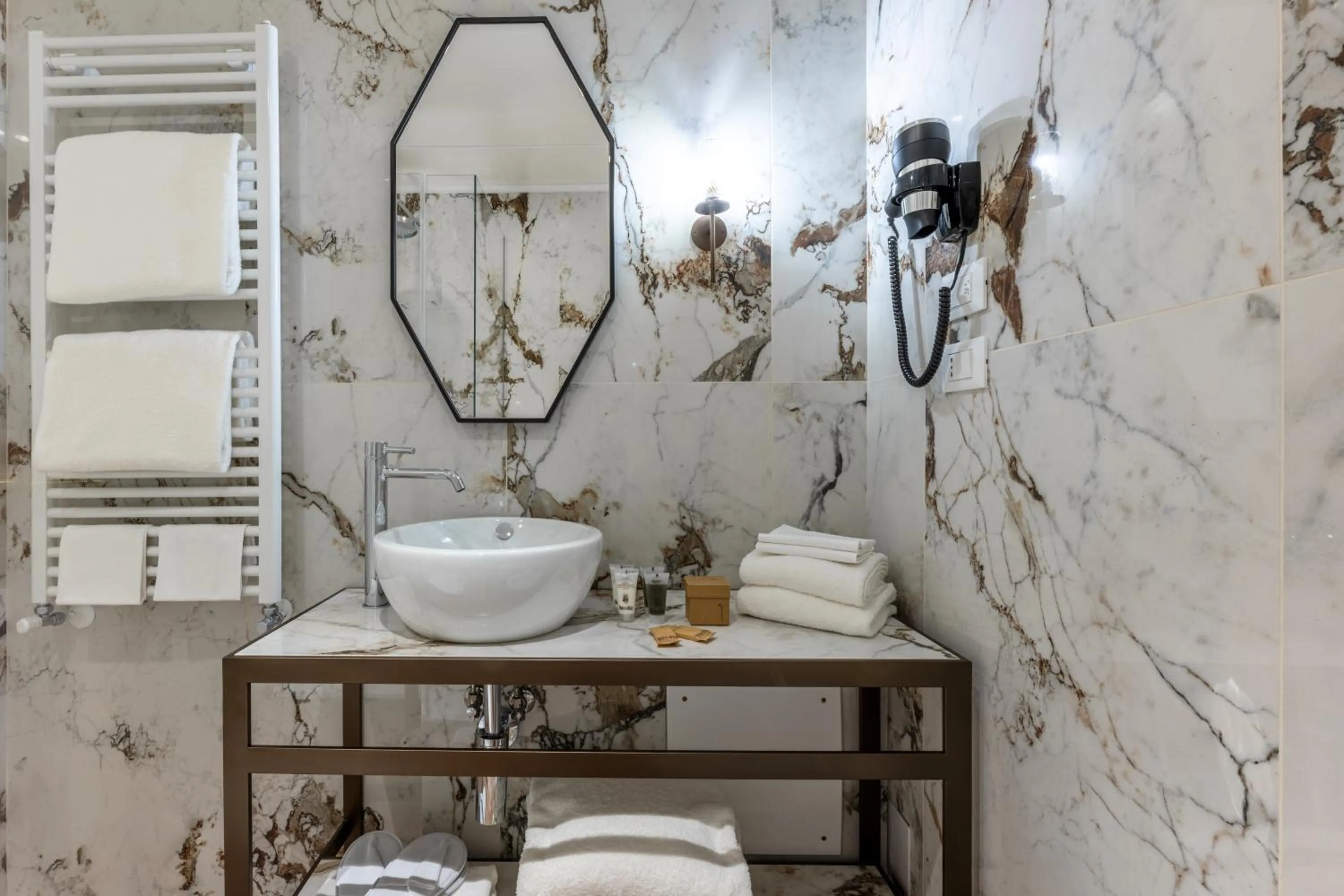 Bathroom in Acca Hotel