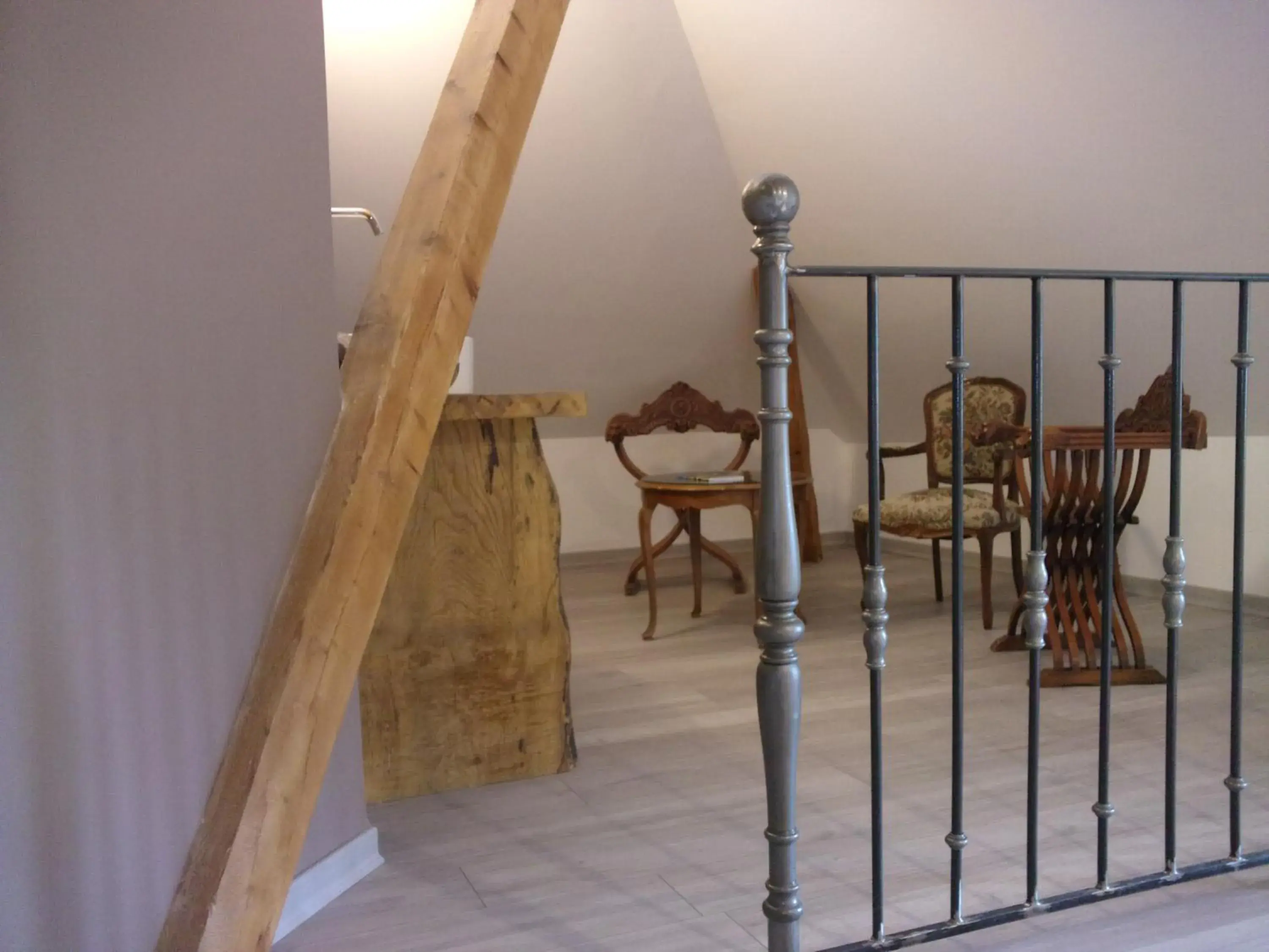 Comfort Triple Room - single occupancy in Chateau du Terrail Comfort Triple Room - single occupancy in Chateau du Terrail