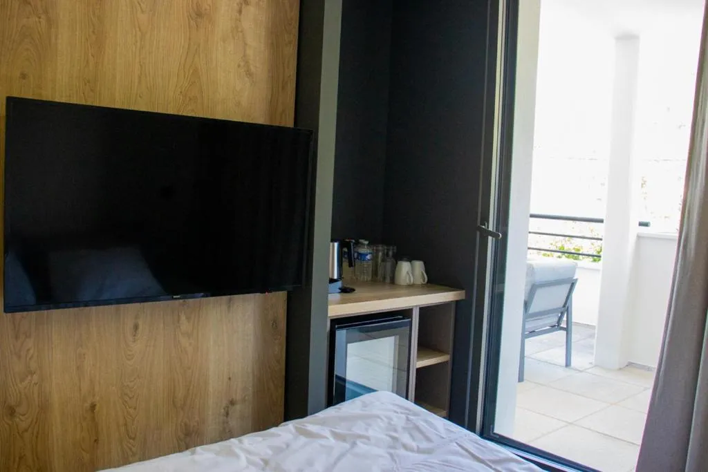 Bed in Hôtel Les Muses