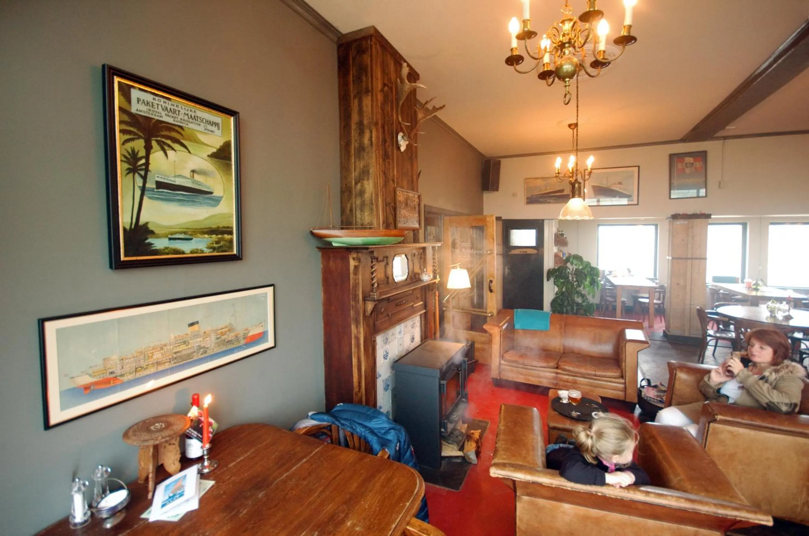 Lobby or reception in Strandhotel Terschelling B&B