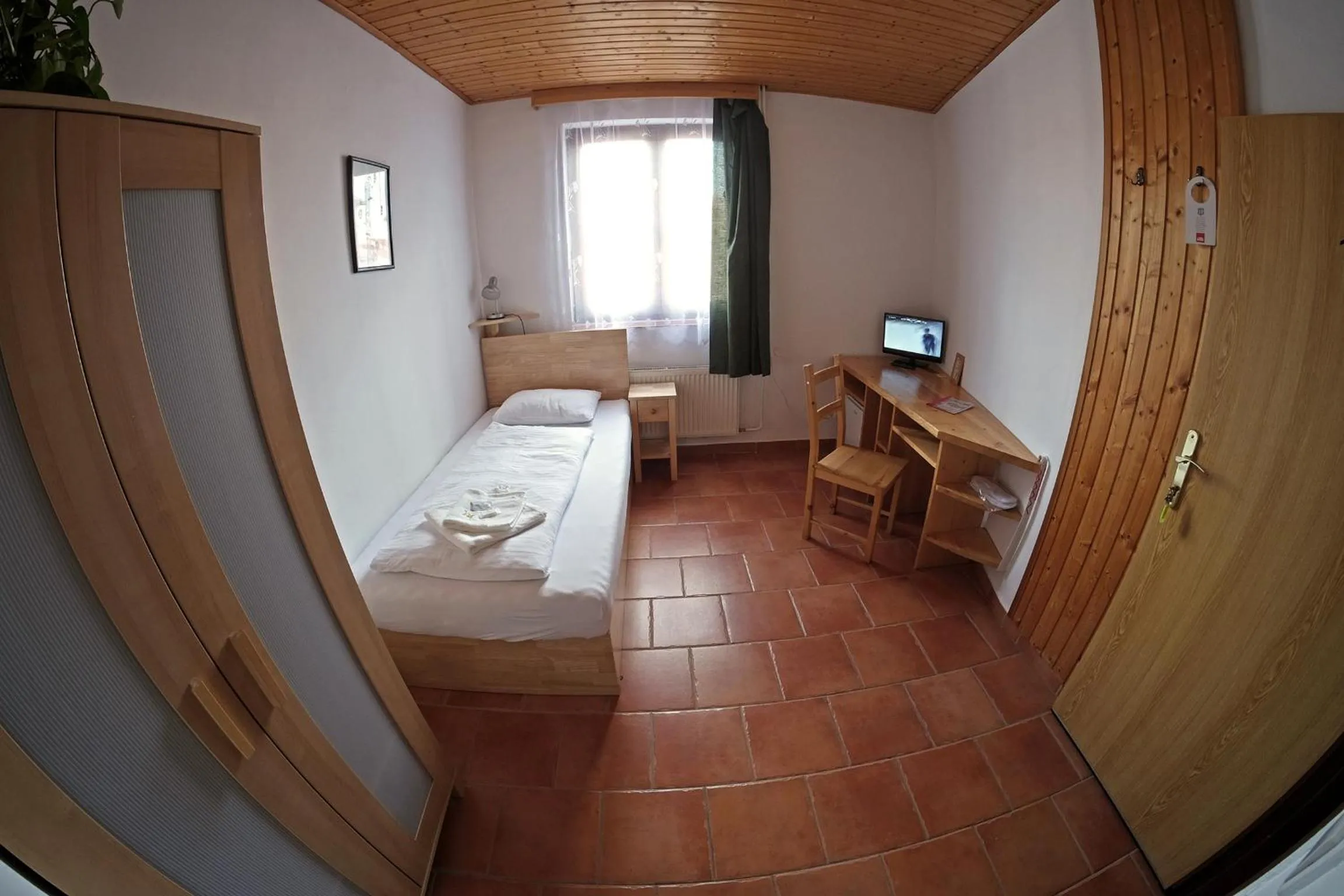 Photo of the whole room, Bed in Hotel Kreta