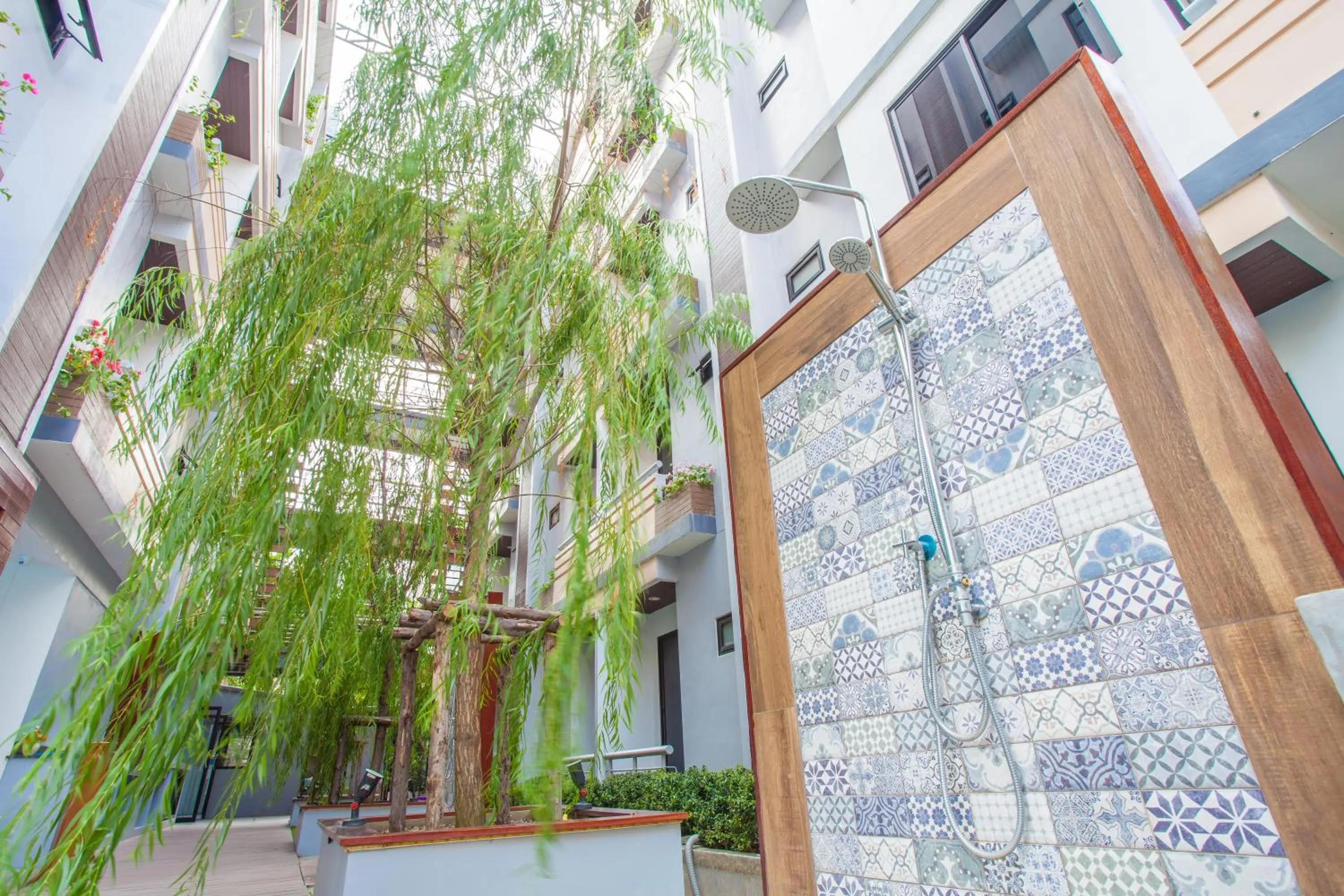 Property building in New Siam Palace Ville Hotel