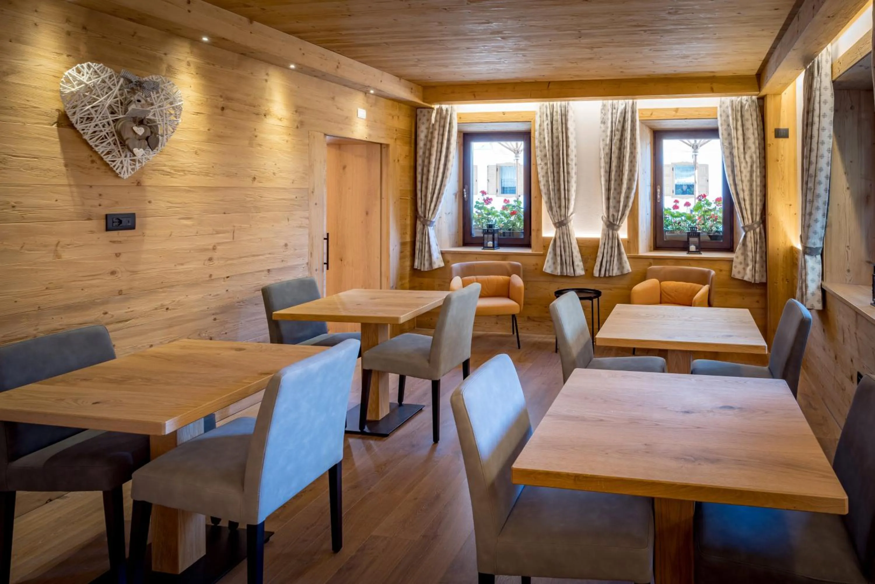 Il Cavallino - Albergo & Appartamenti