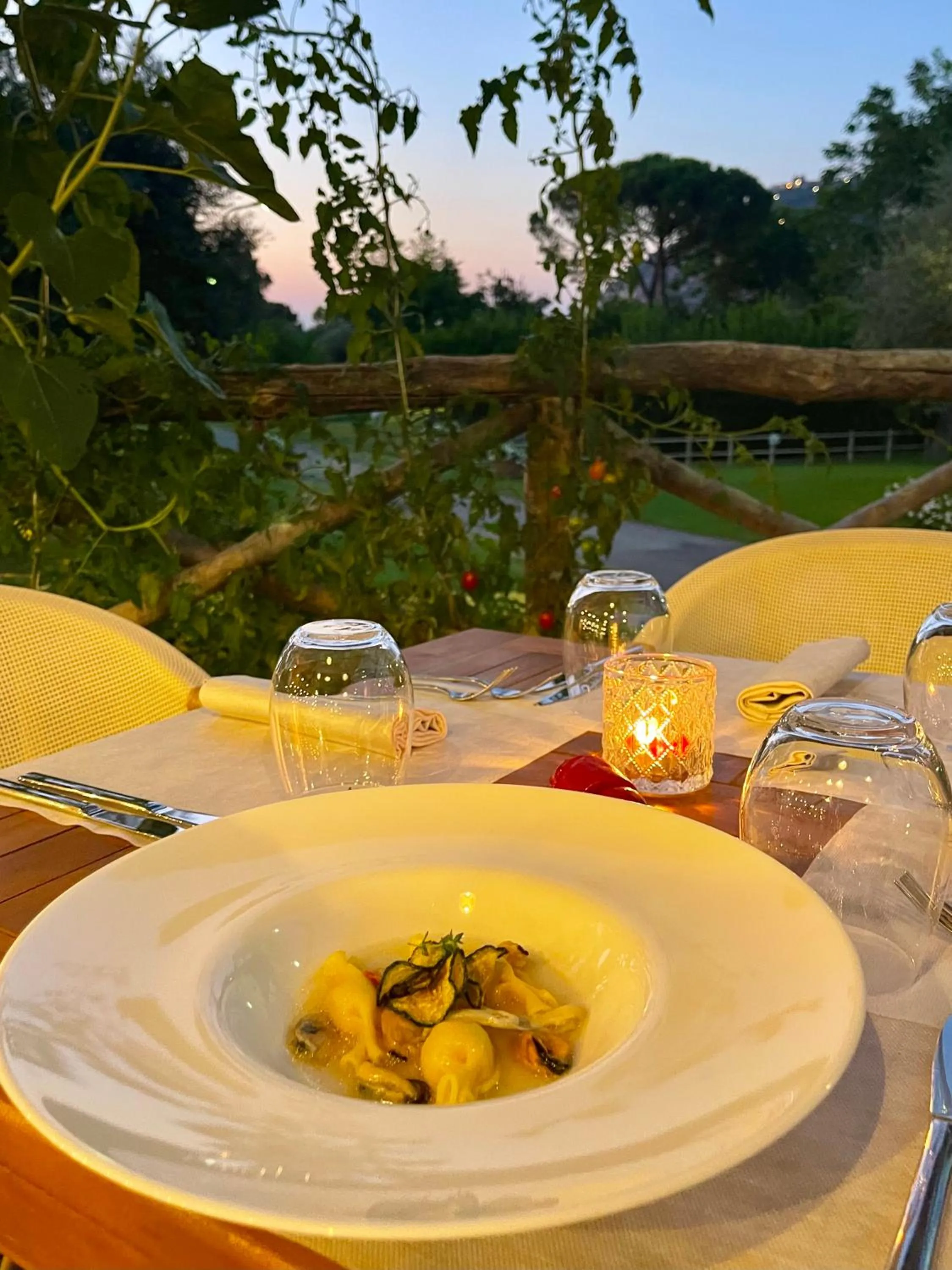 Restaurant/places to eat in Sopramare Resort