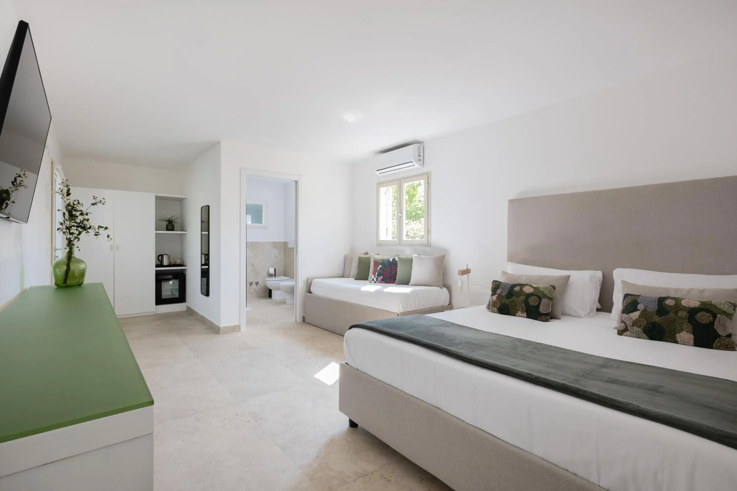 Bedroom, Bed in Sopramare Resort