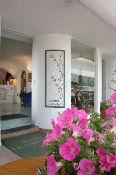 Lobby or reception in Hotel Le Fioriere