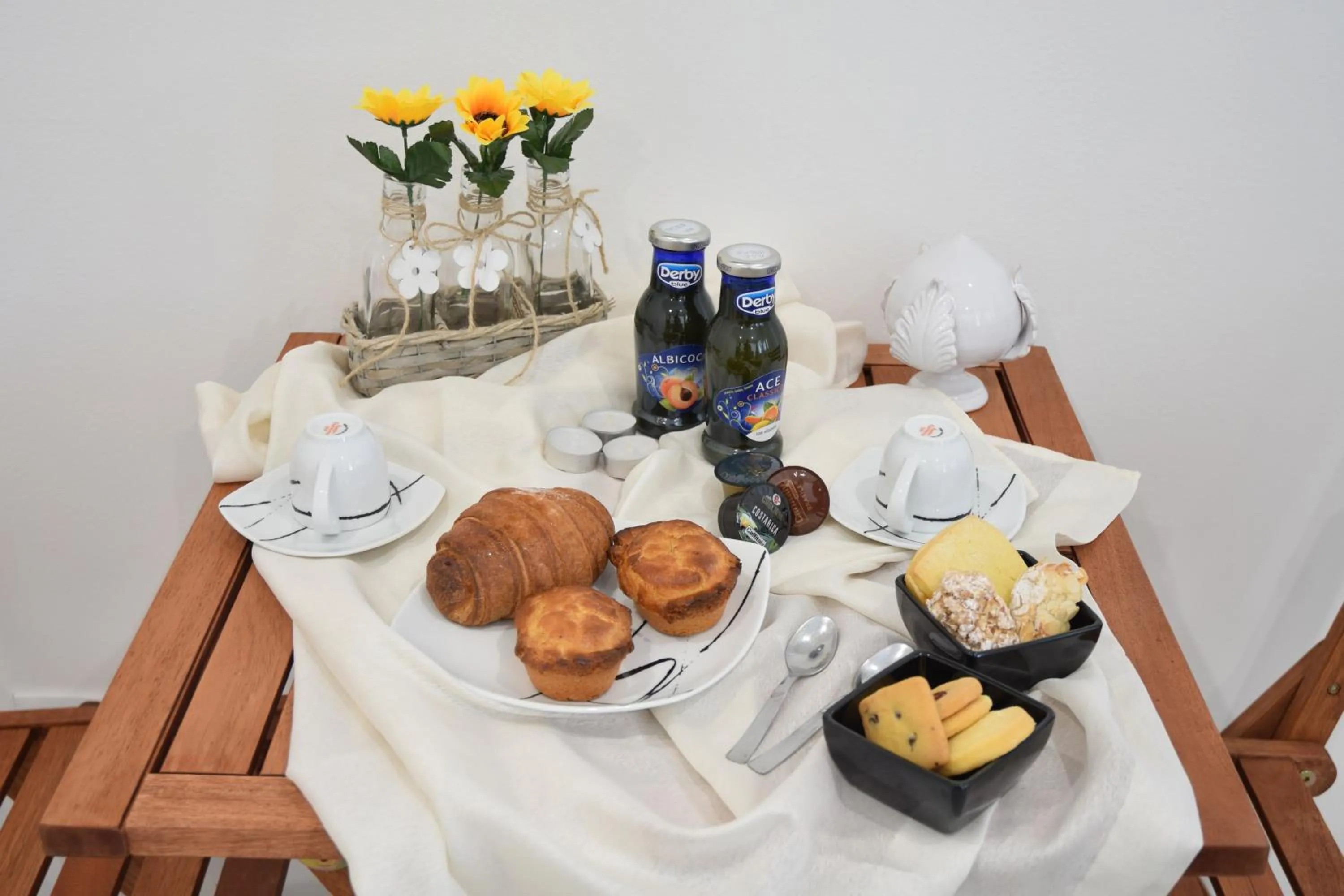 Italian breakfast in B&B La Focara