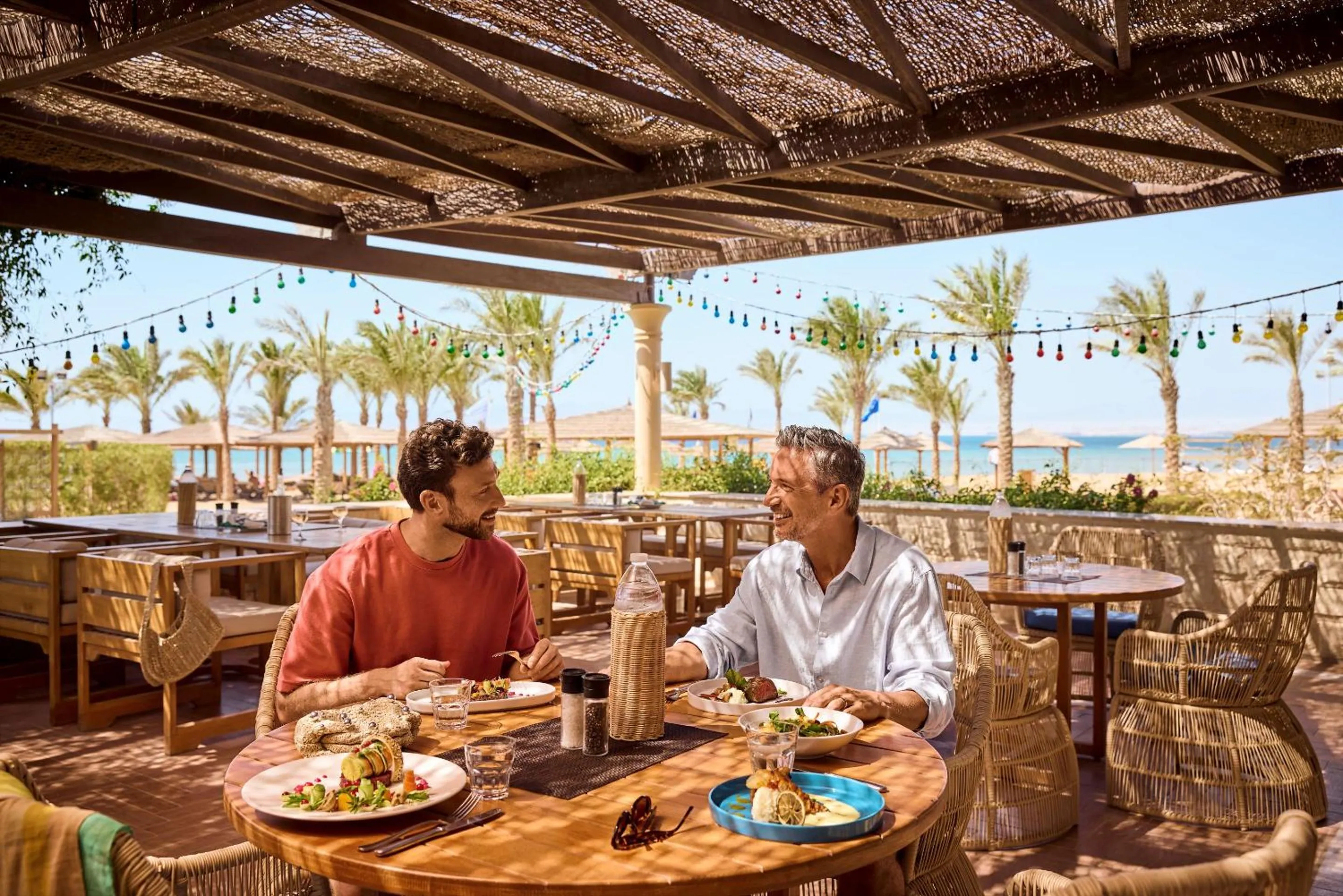 Restaurant/places to eat in Robinson Soma Bay