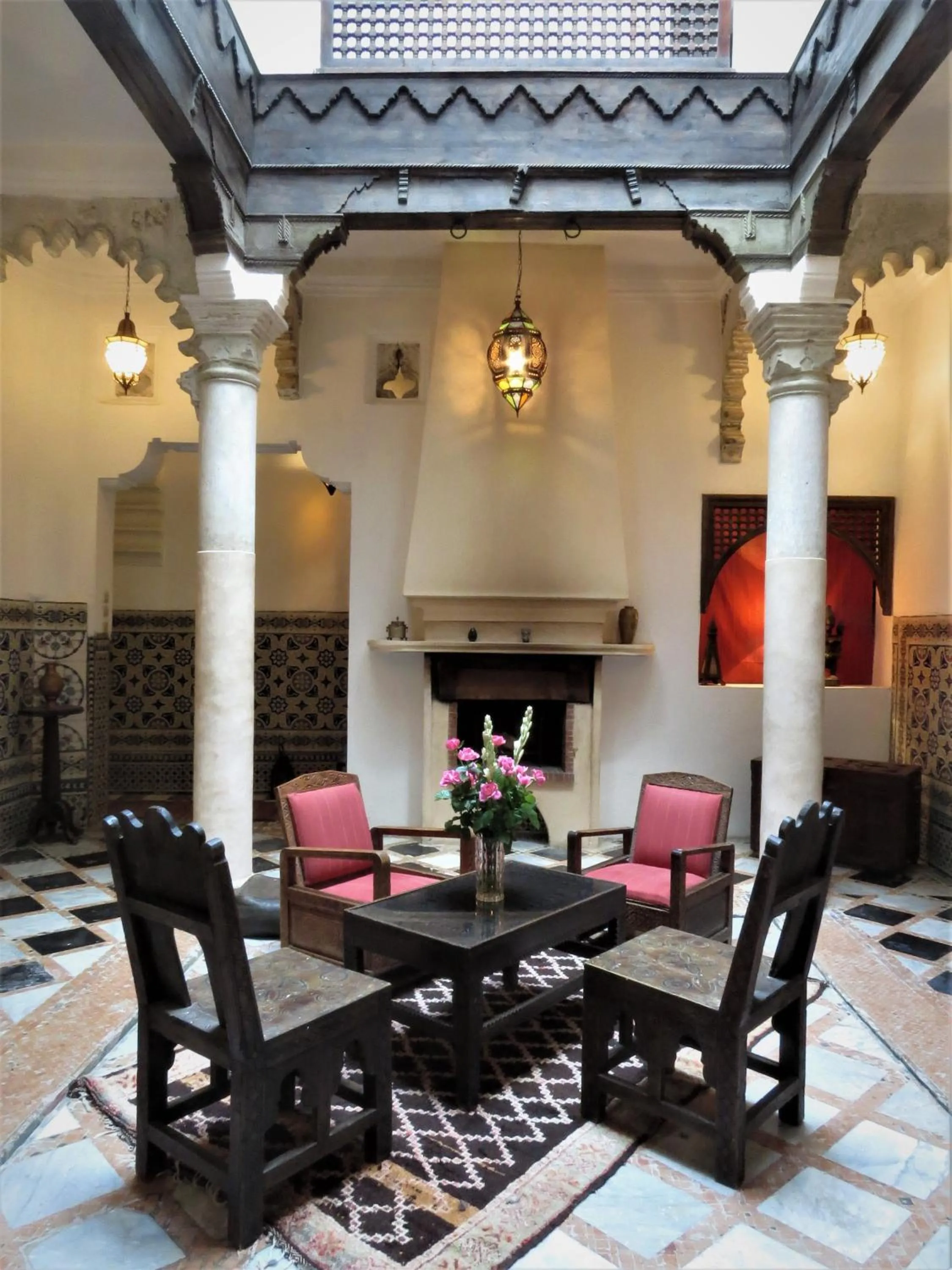 Lobby or reception in Riad Arous Chamel