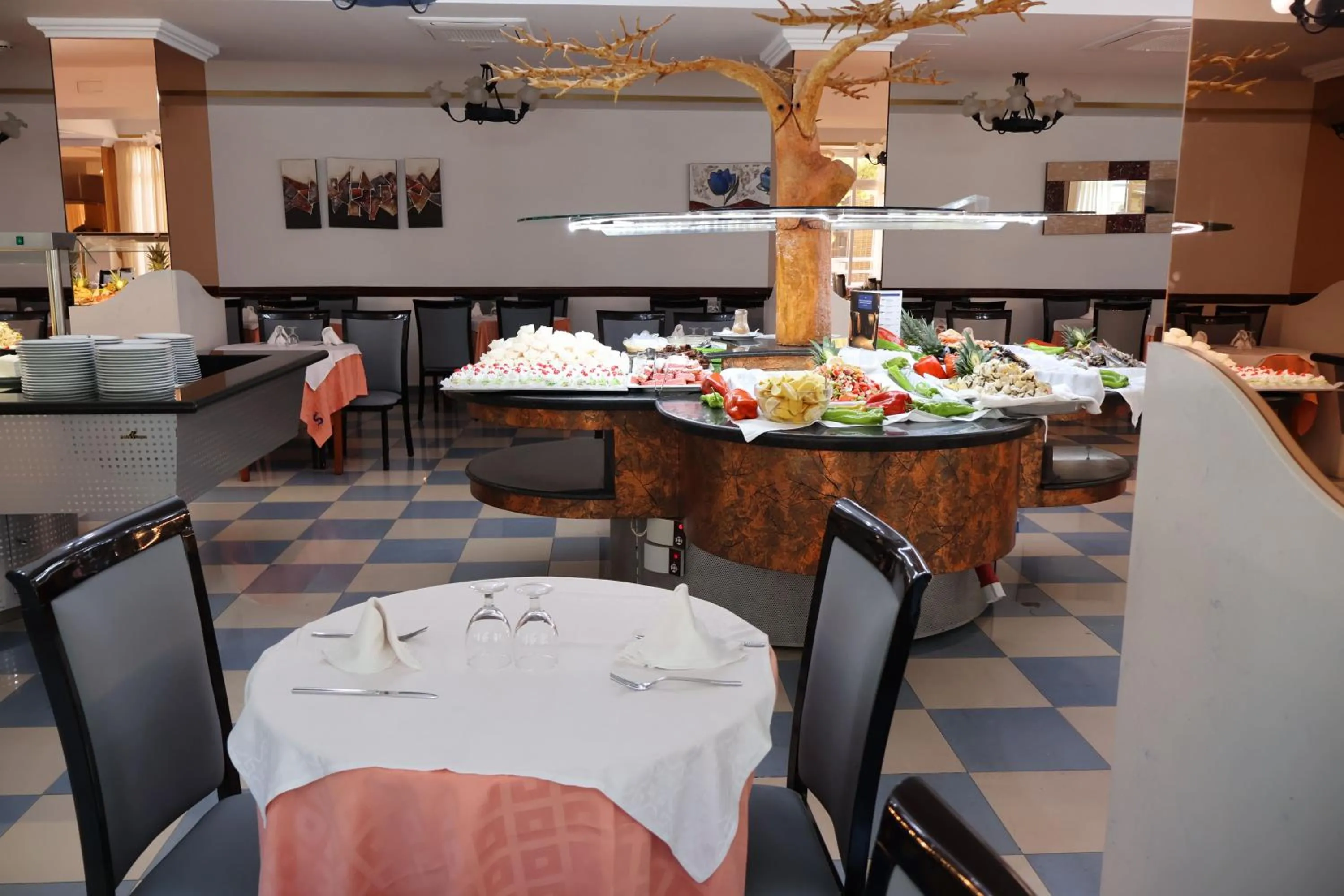 Restaurant/places to eat in Santa Monica Playa