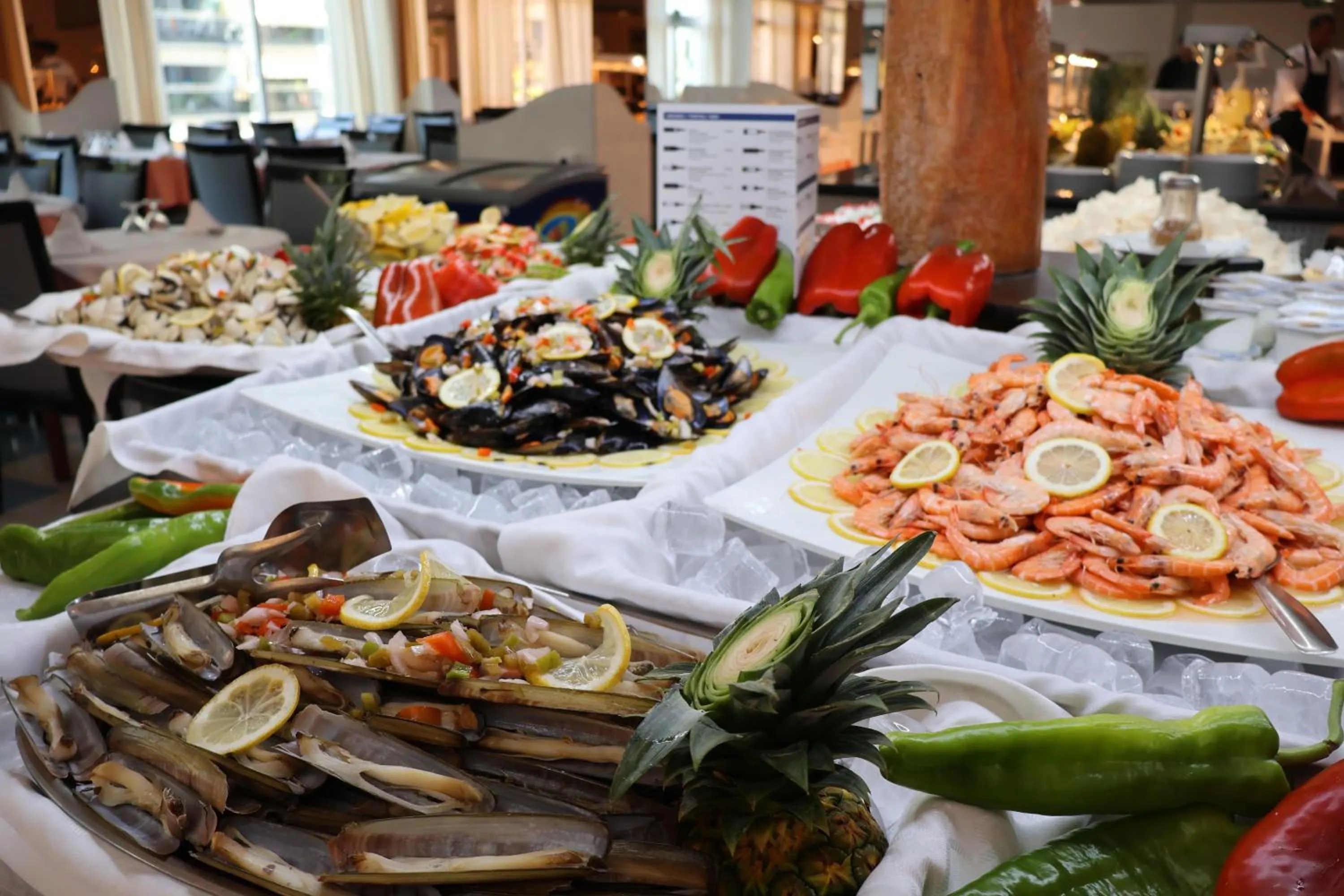 Restaurant/places to eat in Santa Monica Playa