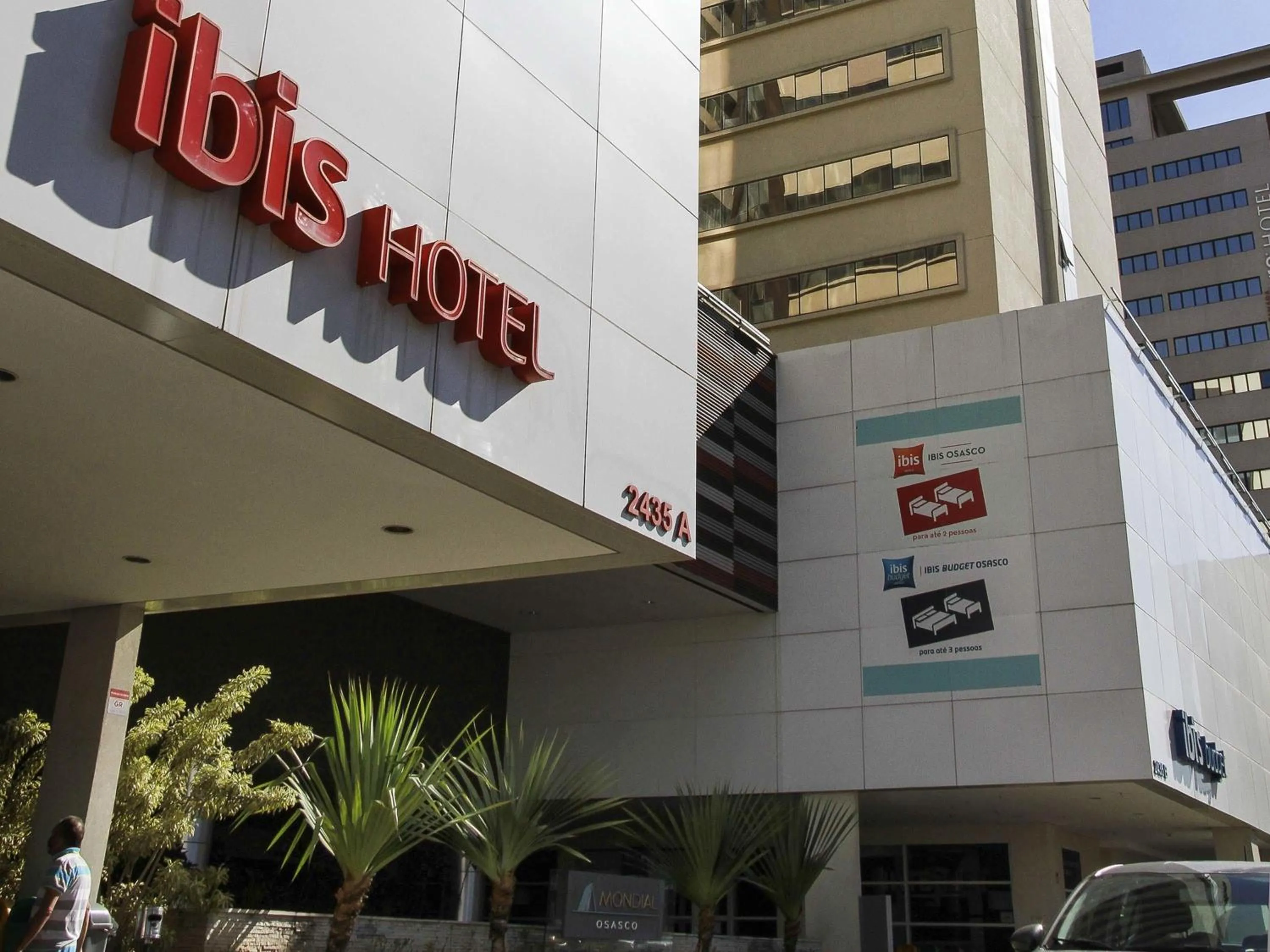 Property building in ibis Osasco