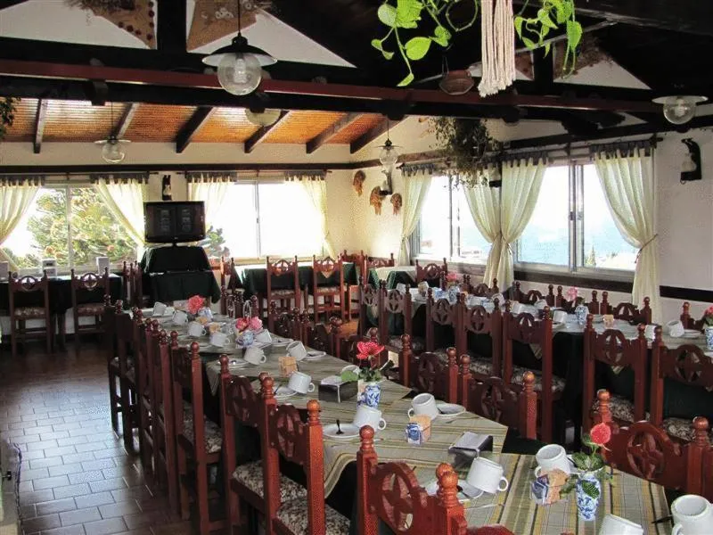 Restaurant/places to eat in Ruca Cheli Village Ski Hotel