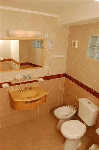 Toilet in Ruca Cheli Village Ski Hotel