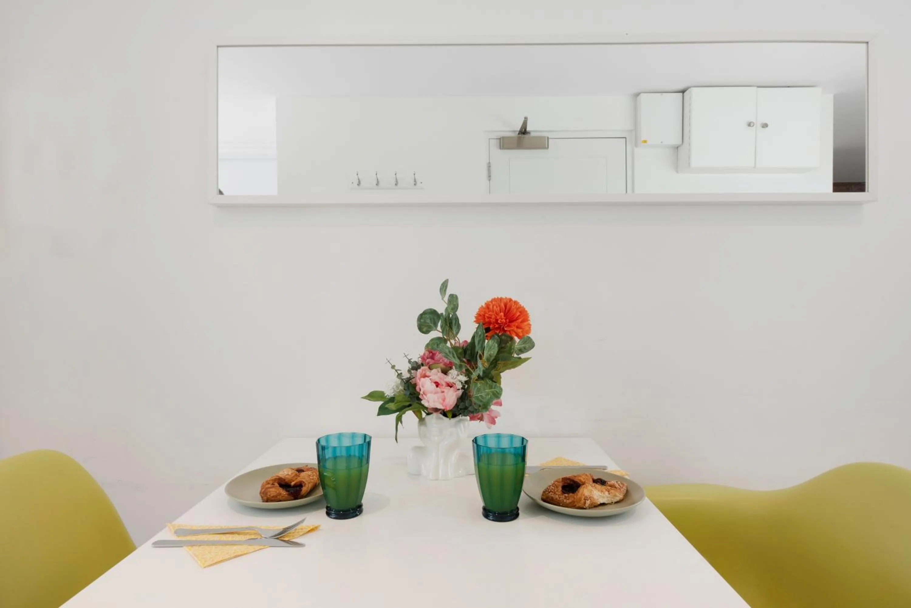 Manor House Studios By Morethanstays