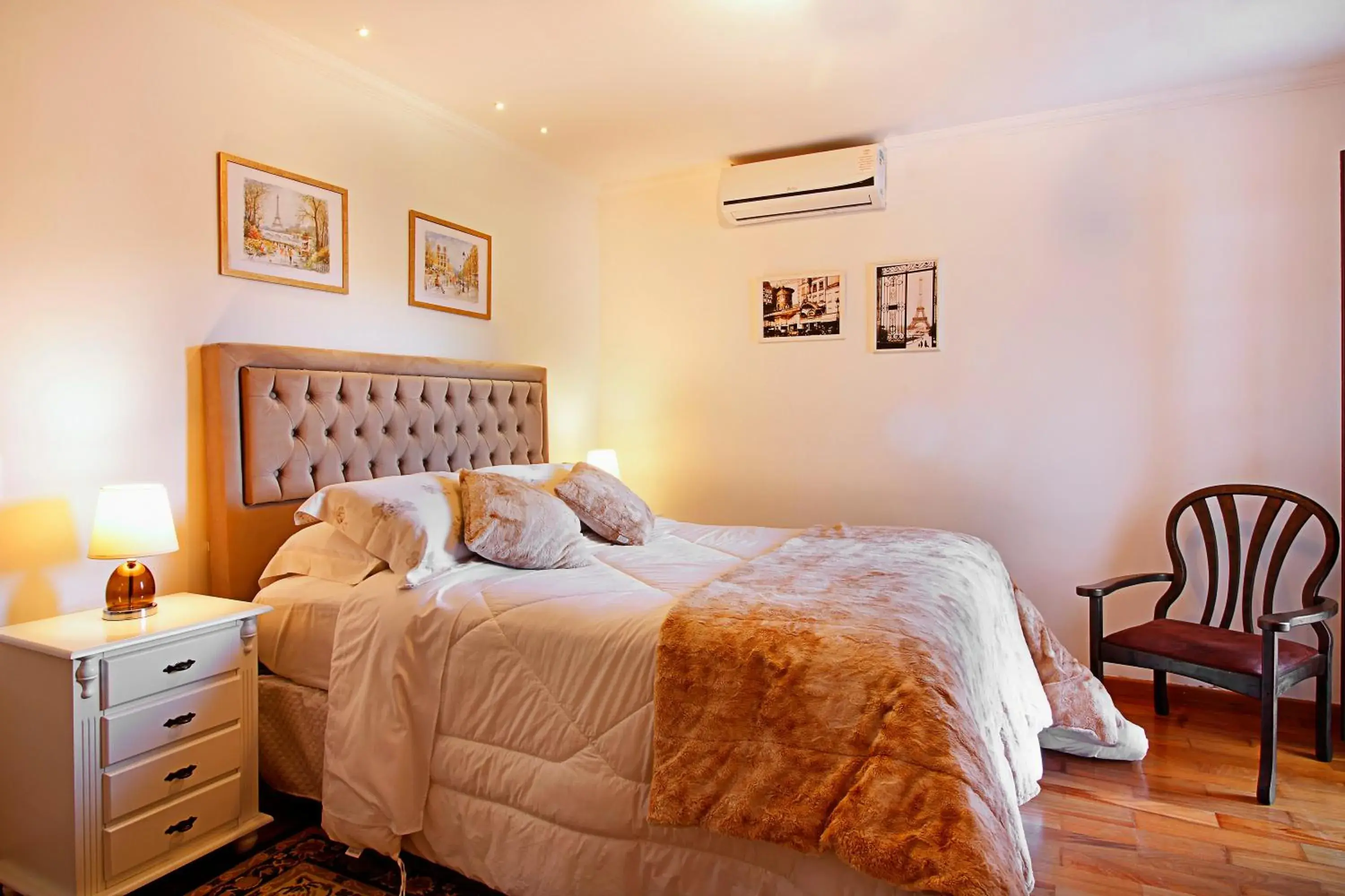 Deluxe Queen Room in Casablanca Hotel Boutique Deluxe Queen Room in Casablanca Hotel Boutique