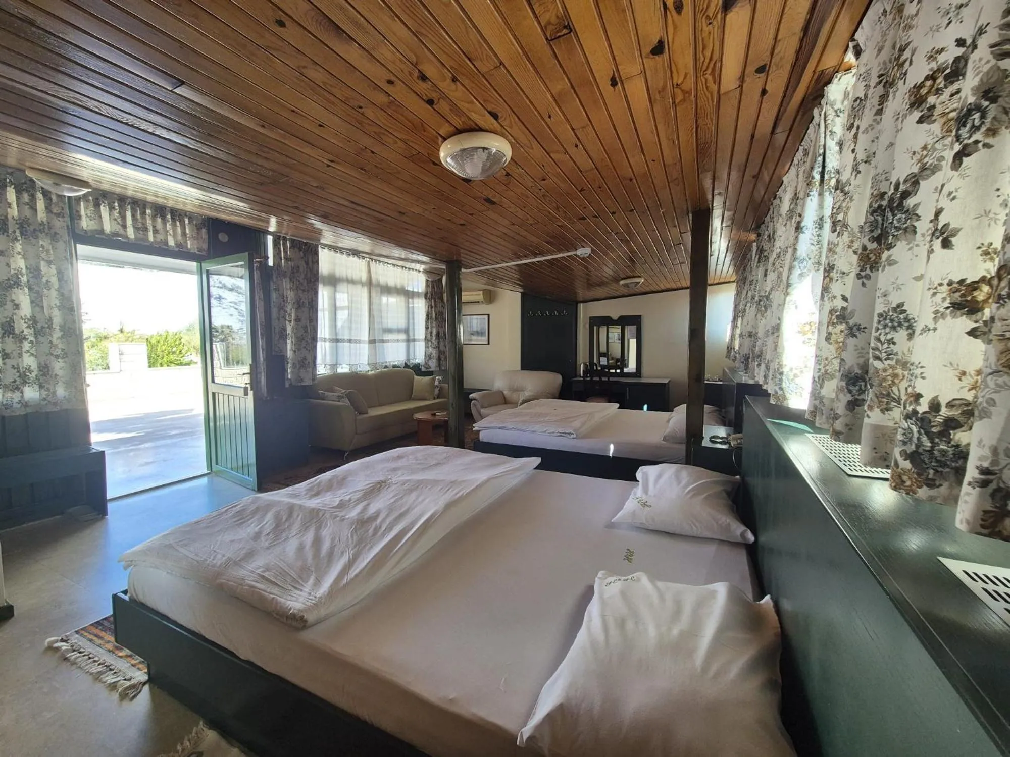 Bed in Hotel HAL-TUR