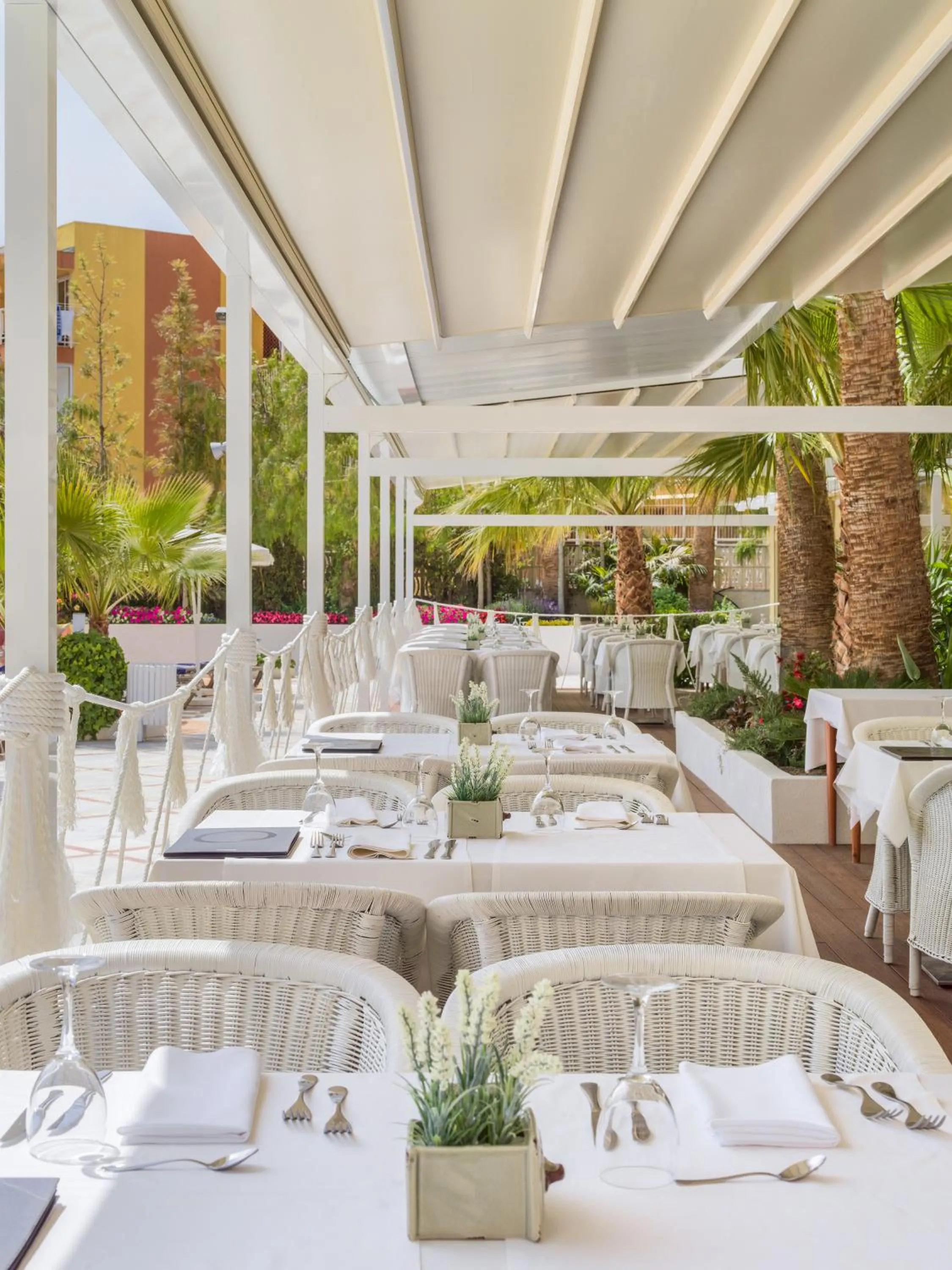 Property building in H10 Cambrils Playa