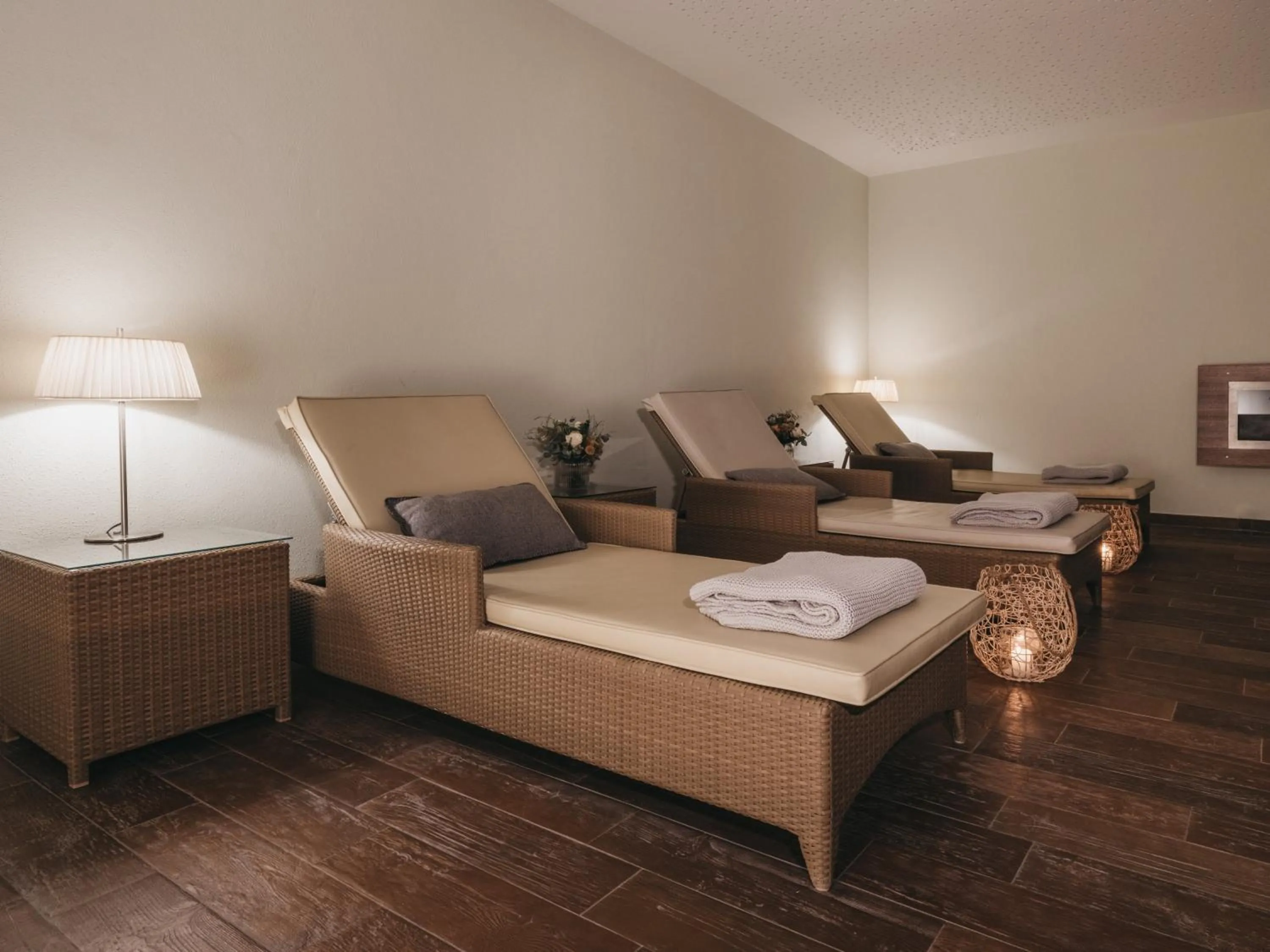 Spa and wellness centre/facilities in Hotel Vier Jahreszeiten by VAYA