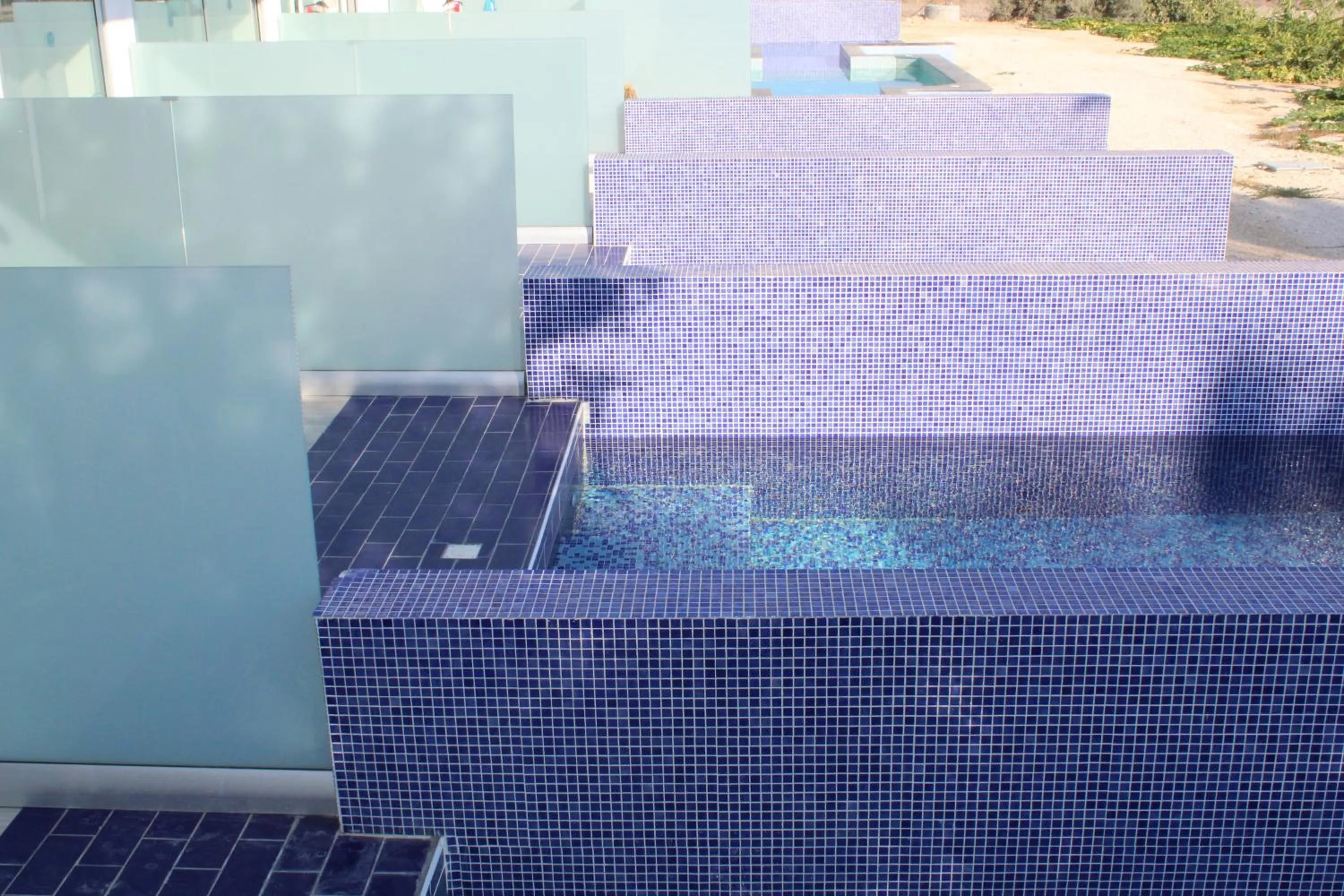 Swimming pool in Fedrania Gardens Hotel