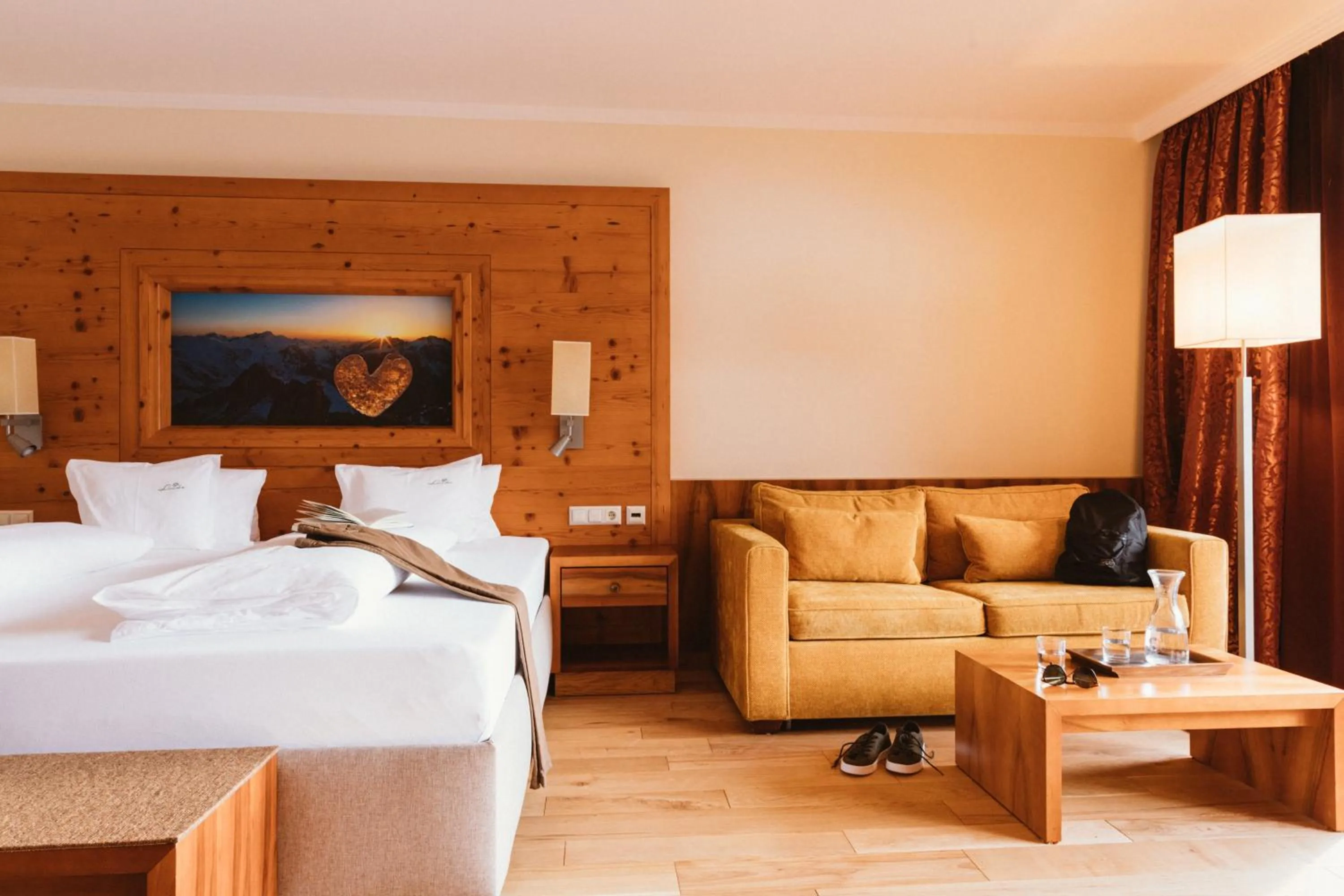 Photo of the whole room, Bed in Gartenhotel Linde 4 Sterne Superior