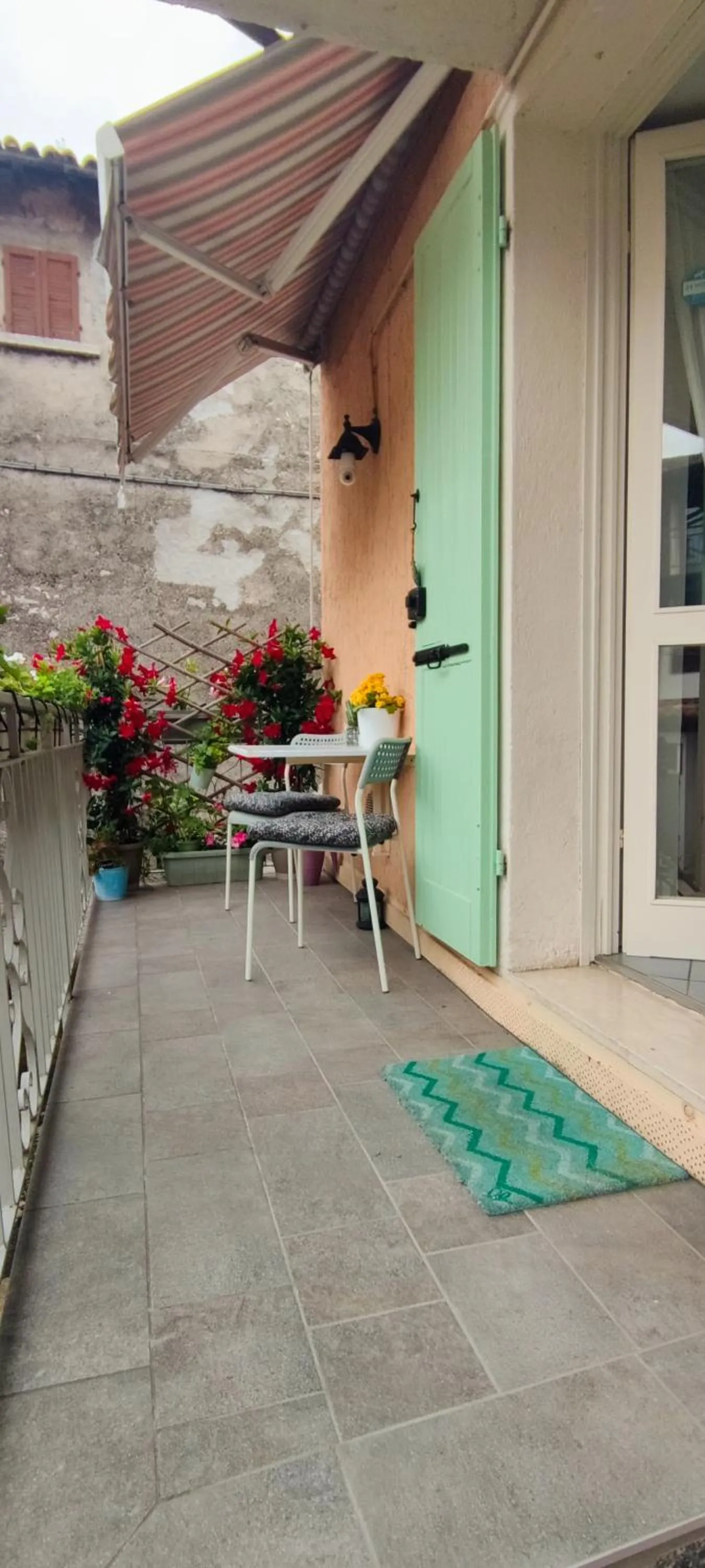 Facade/entrance in Dolce Lago B&B