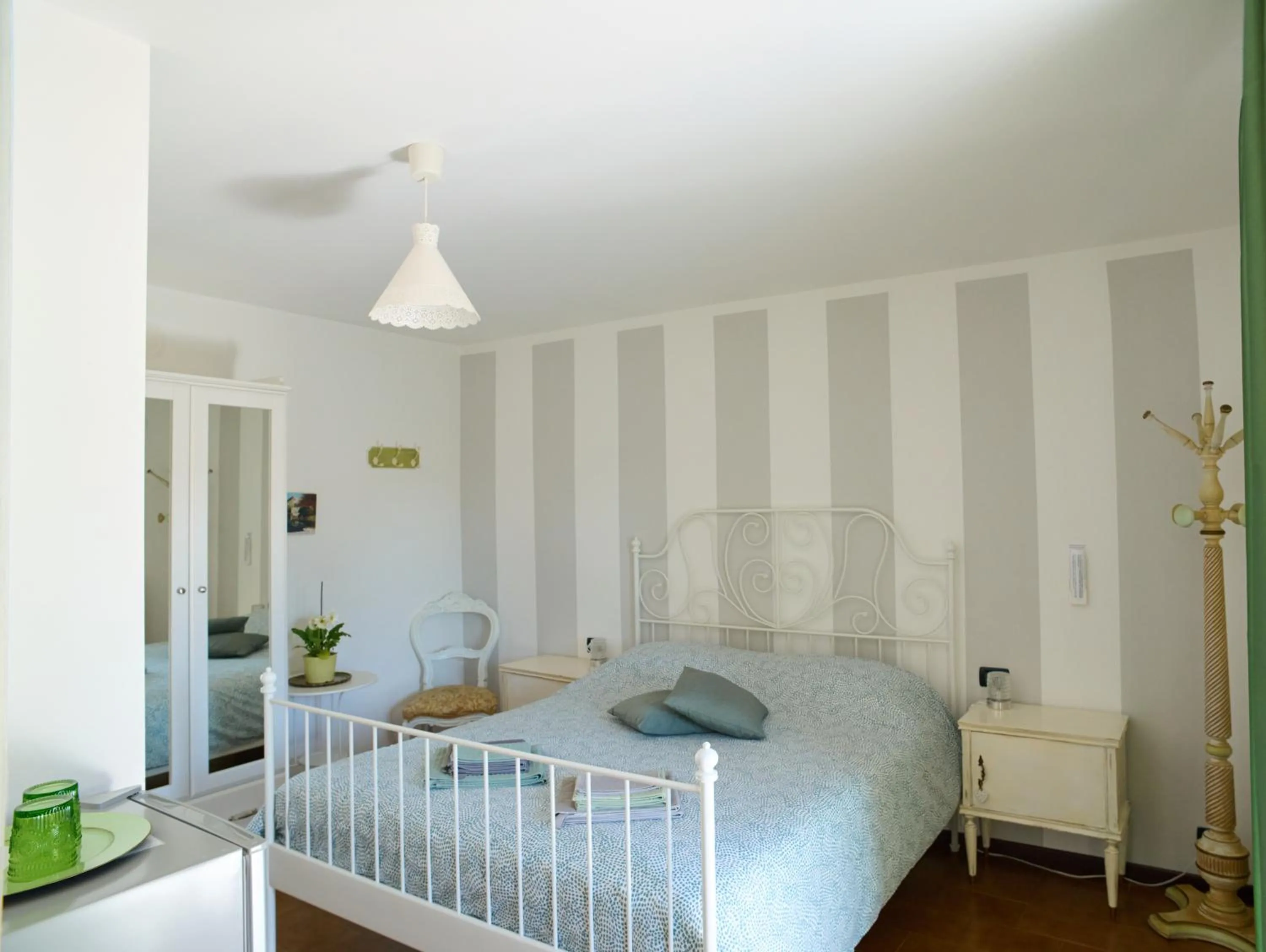 Bed in Dolce Lago B&B