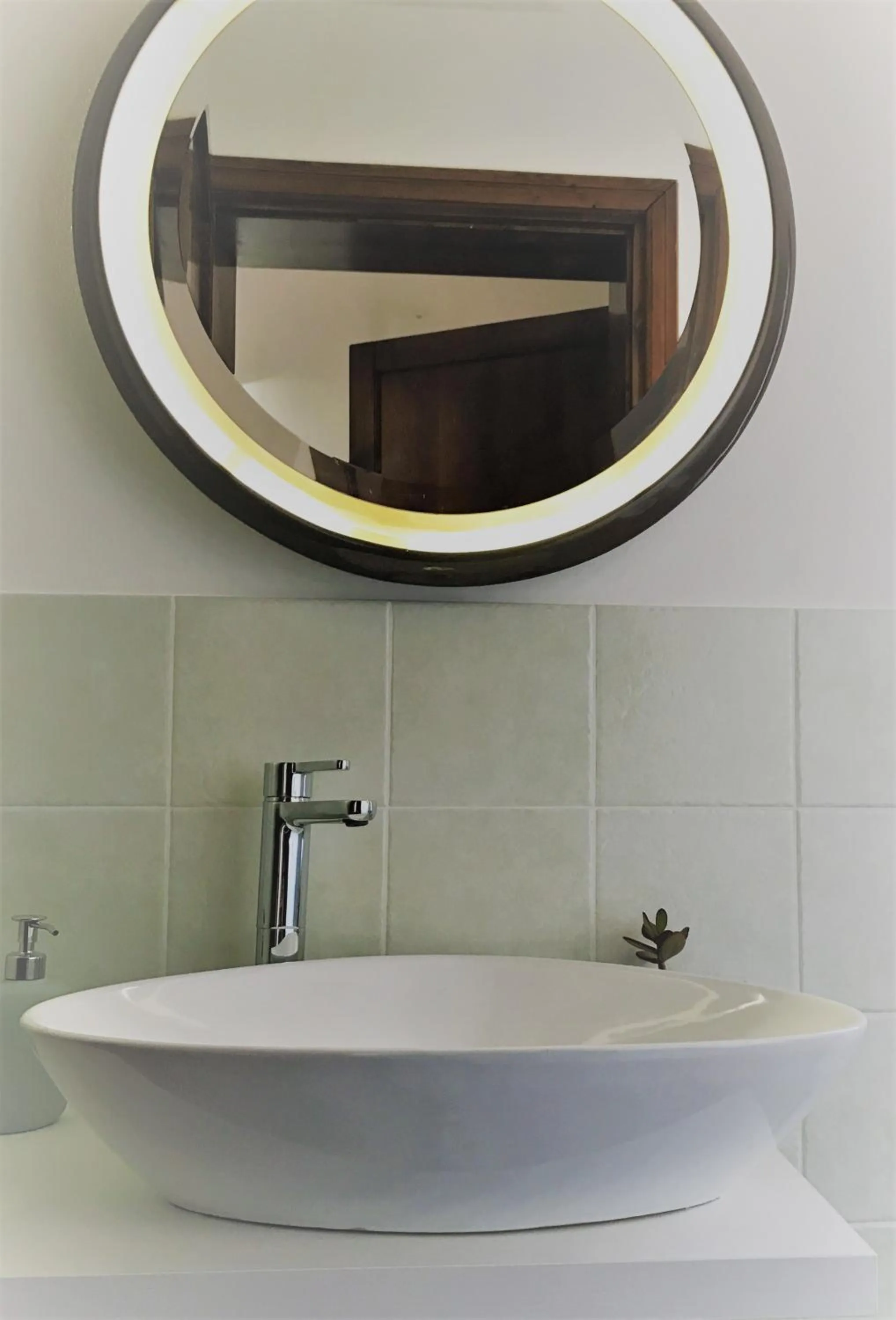 Bathroom in Dolce Lago B&B