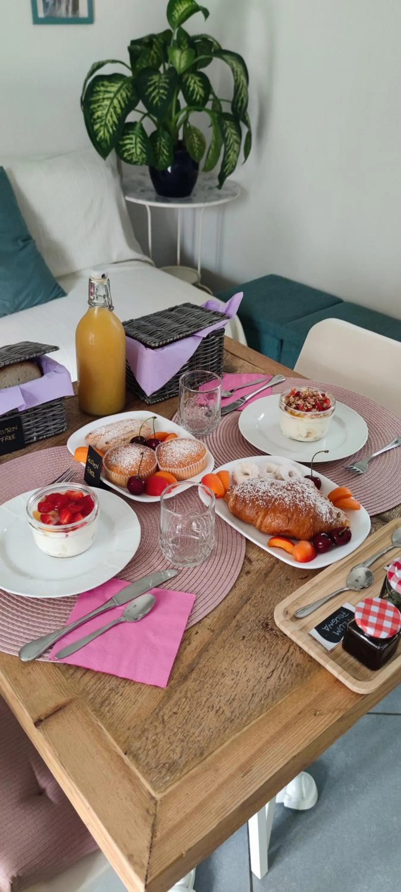 Breakfast in Dolce Lago B&B