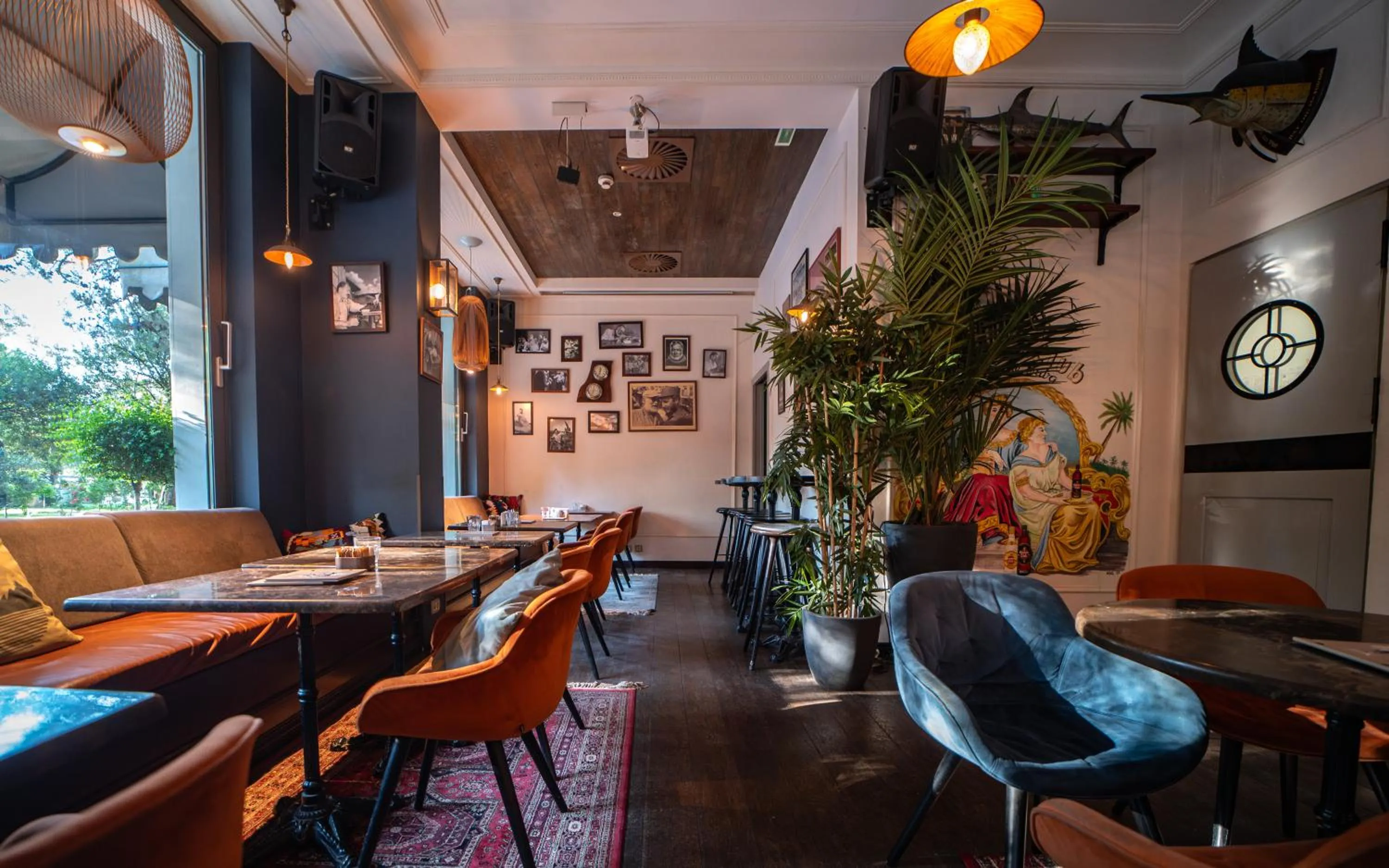 Seating area in Hotel Majestic