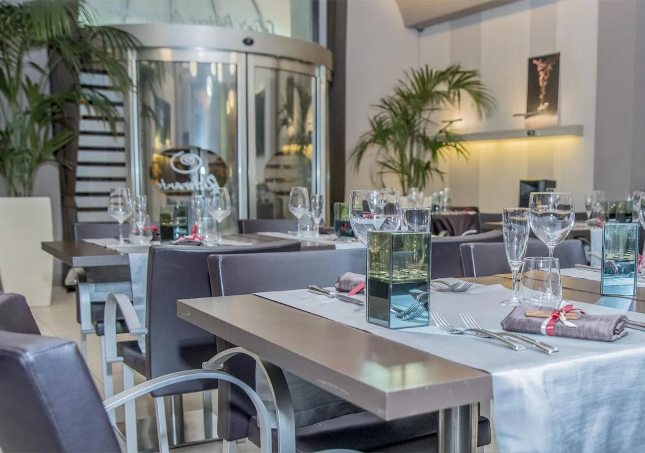 Restaurant/places to eat in Hotel La Bussola